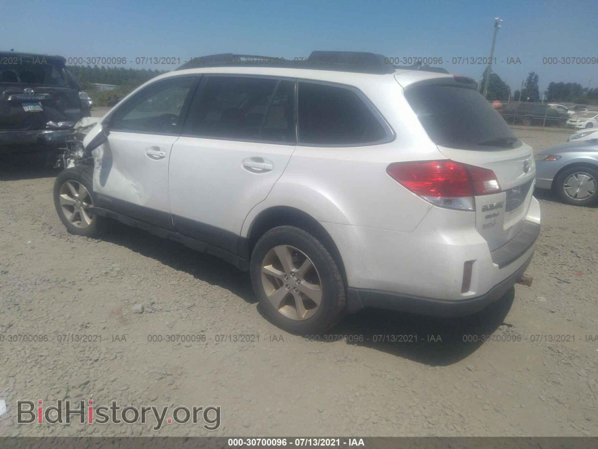 2013 SUBARU OUTBACK - VIN: 4S4BRBLC7D3216444 - Фото 3