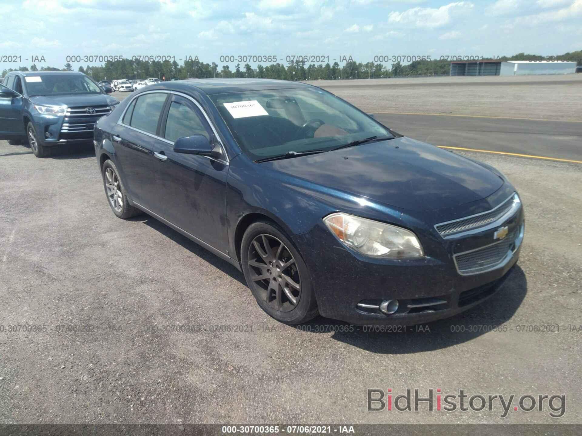 Photo 1G1ZK57709F117985 - CHEVROLET MALIBU 2009