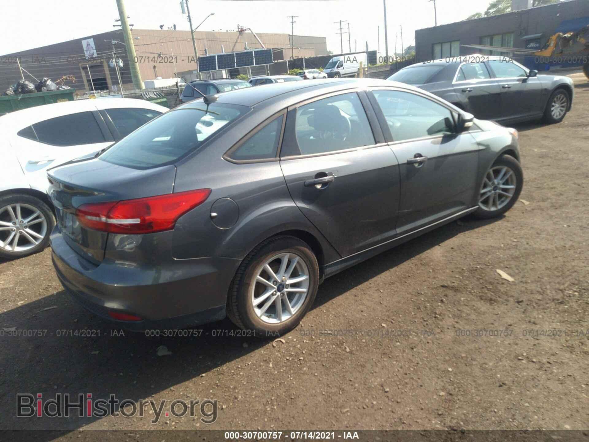 2017 FORD FOCUS - VIN: 1FADP3F21HL270491 - Фото 4