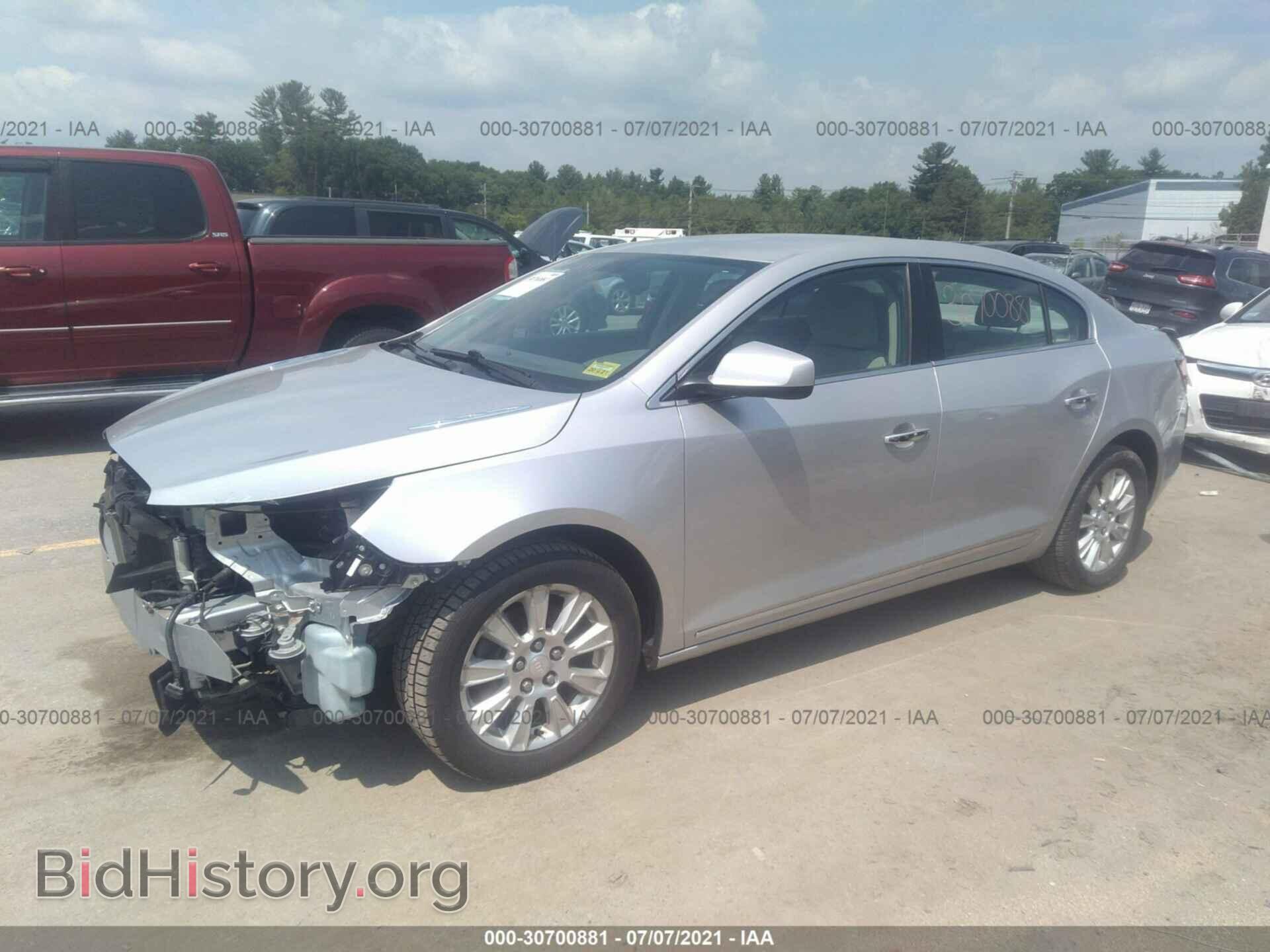 2011 BUICK LACROSSE - VIN: 1G4GA5EC7BF352967 - Фото 2