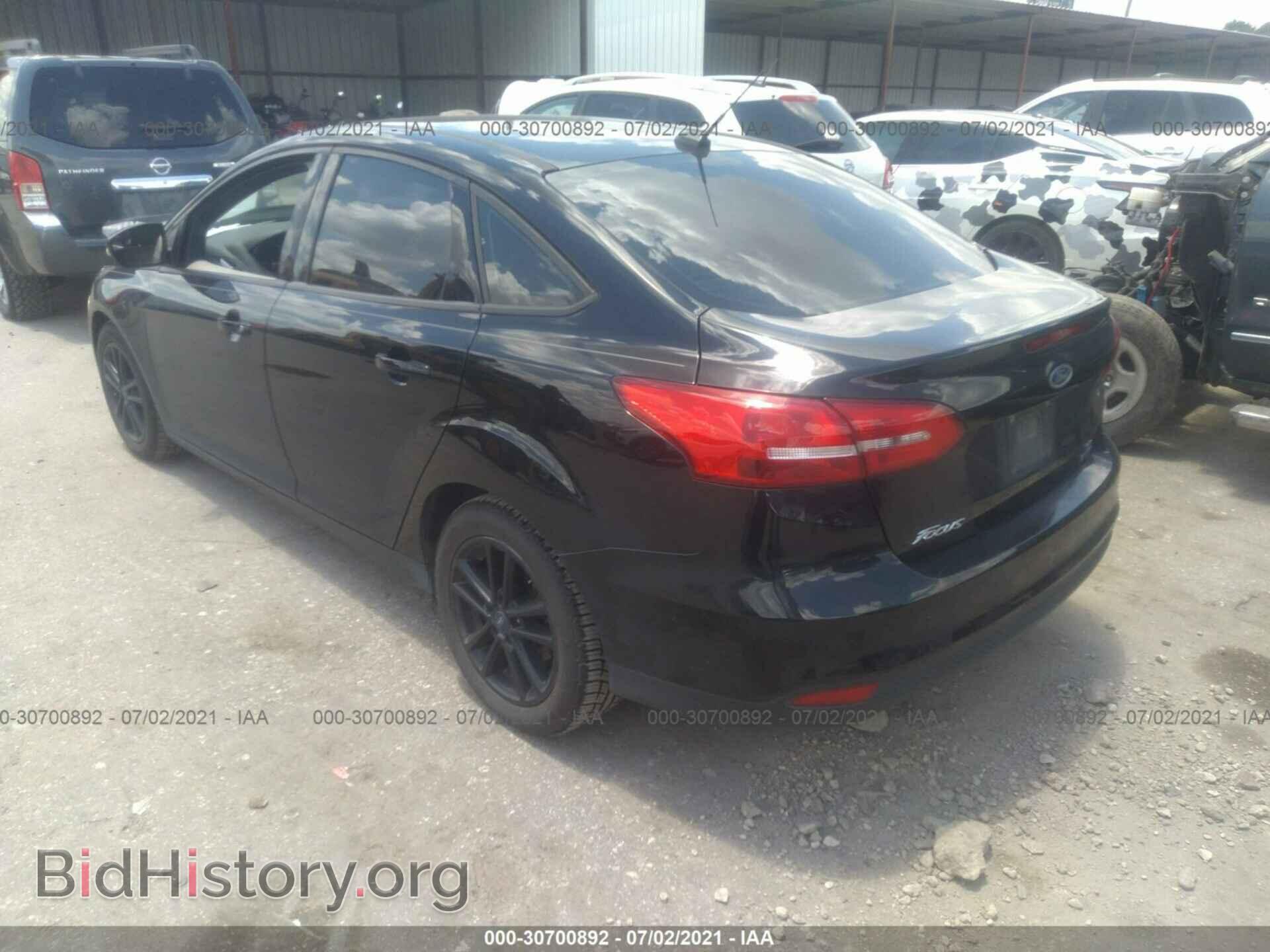 2017 FORD FOCUS - VIN: 1FADP3FE6HL347690 - Фото 3