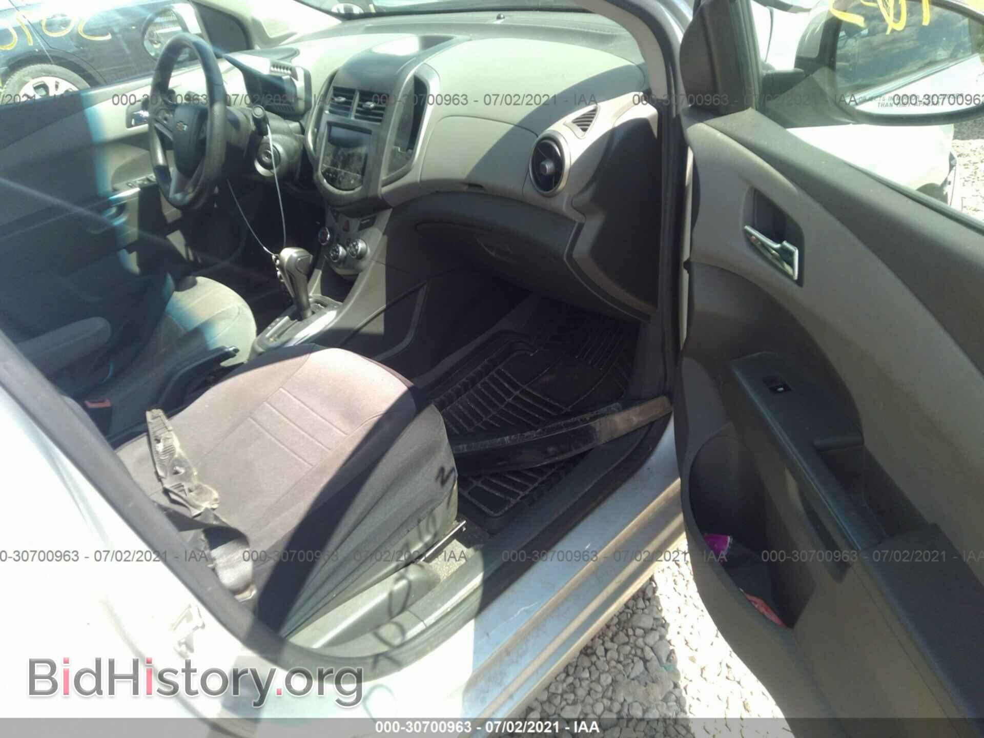 2013 CHEVROLET SONIC - VIN: 1G1JC5SH6D4240463 - Фото 5