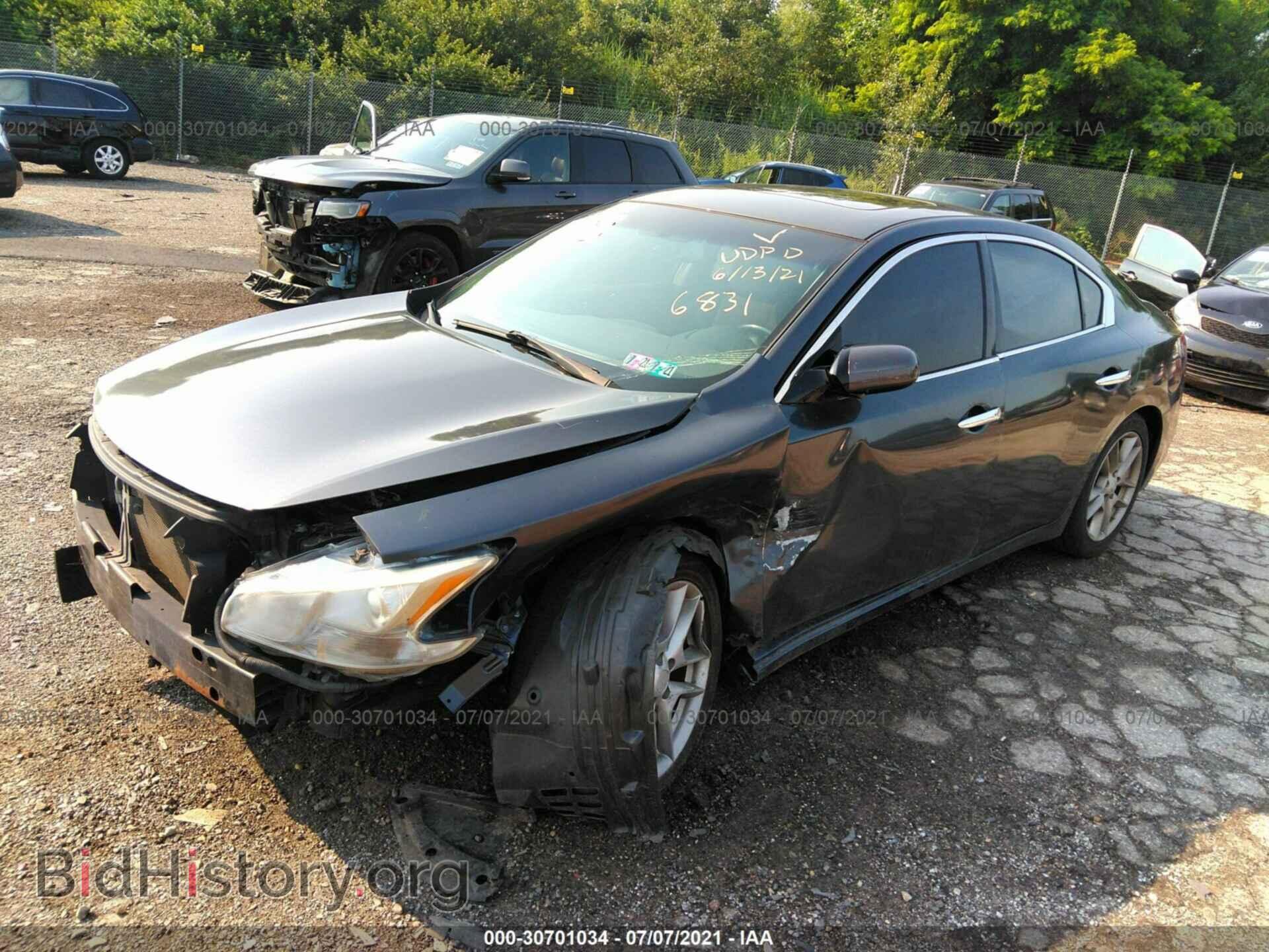 2011 NISSAN MAXIMA - VIN: 1N4AA5APXBC816831 - Фото 2