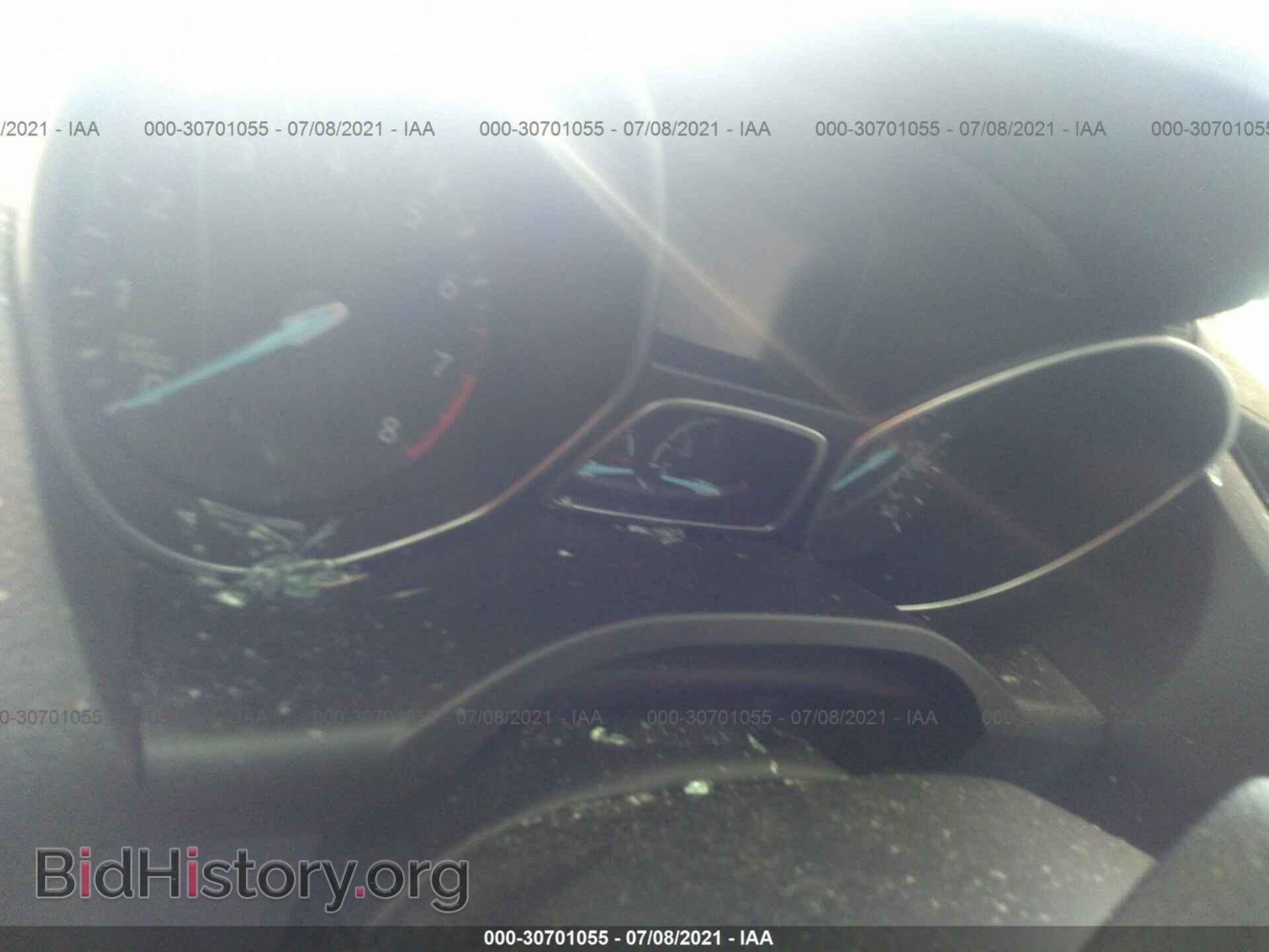 2017 FORD ESCAPE - VIN: 1FMCU0GD3HUB15380 - Фото 7