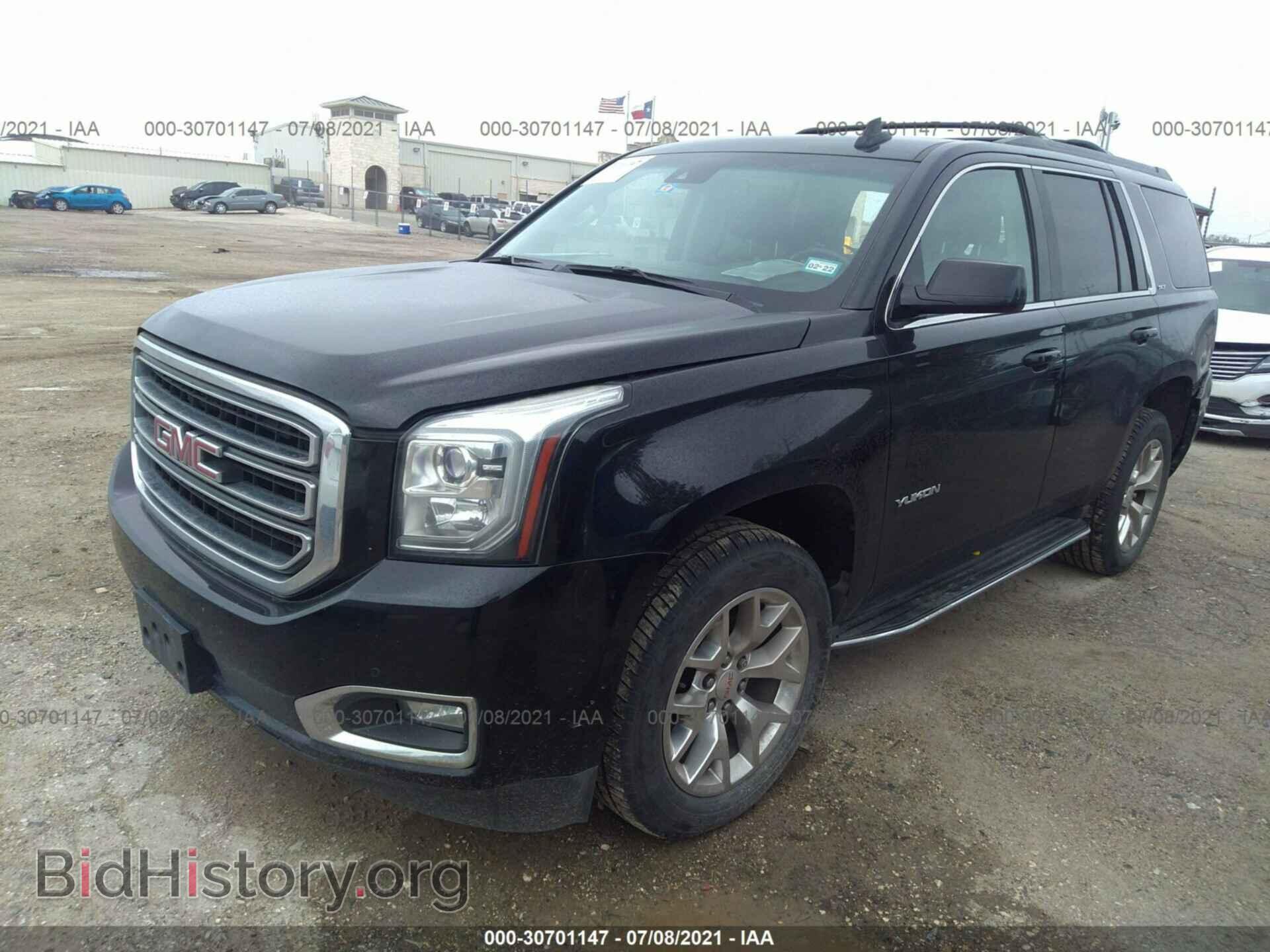 2015 GMC YUKON - VIN: 1GKS2BKC5FR563821 - Photo 2
