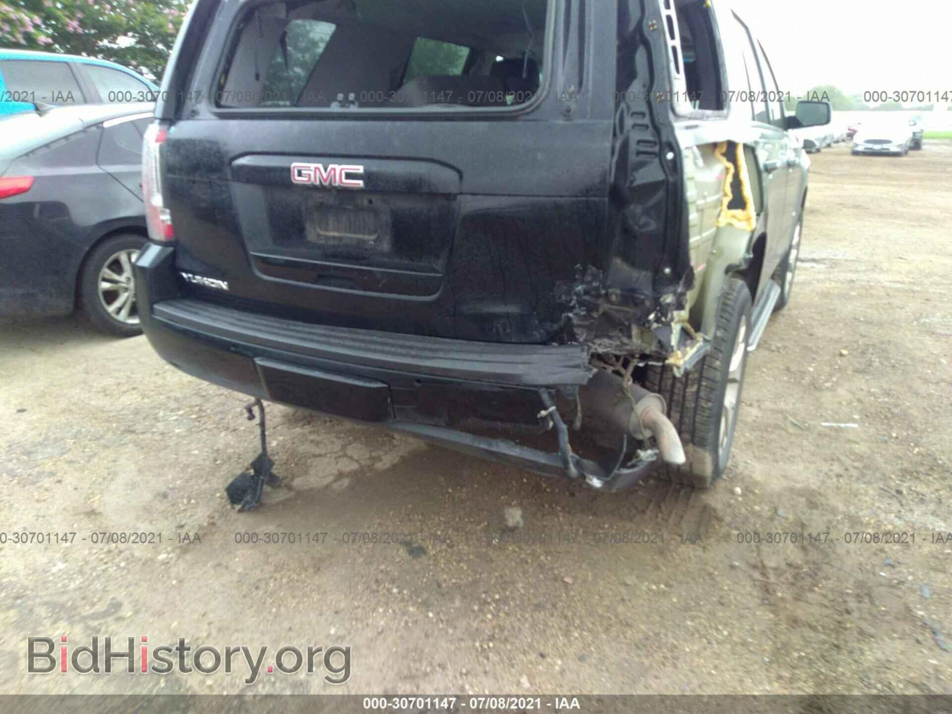 2015 GMC YUKON - VIN: 1GKS2BKC5FR563821 - Photo 6