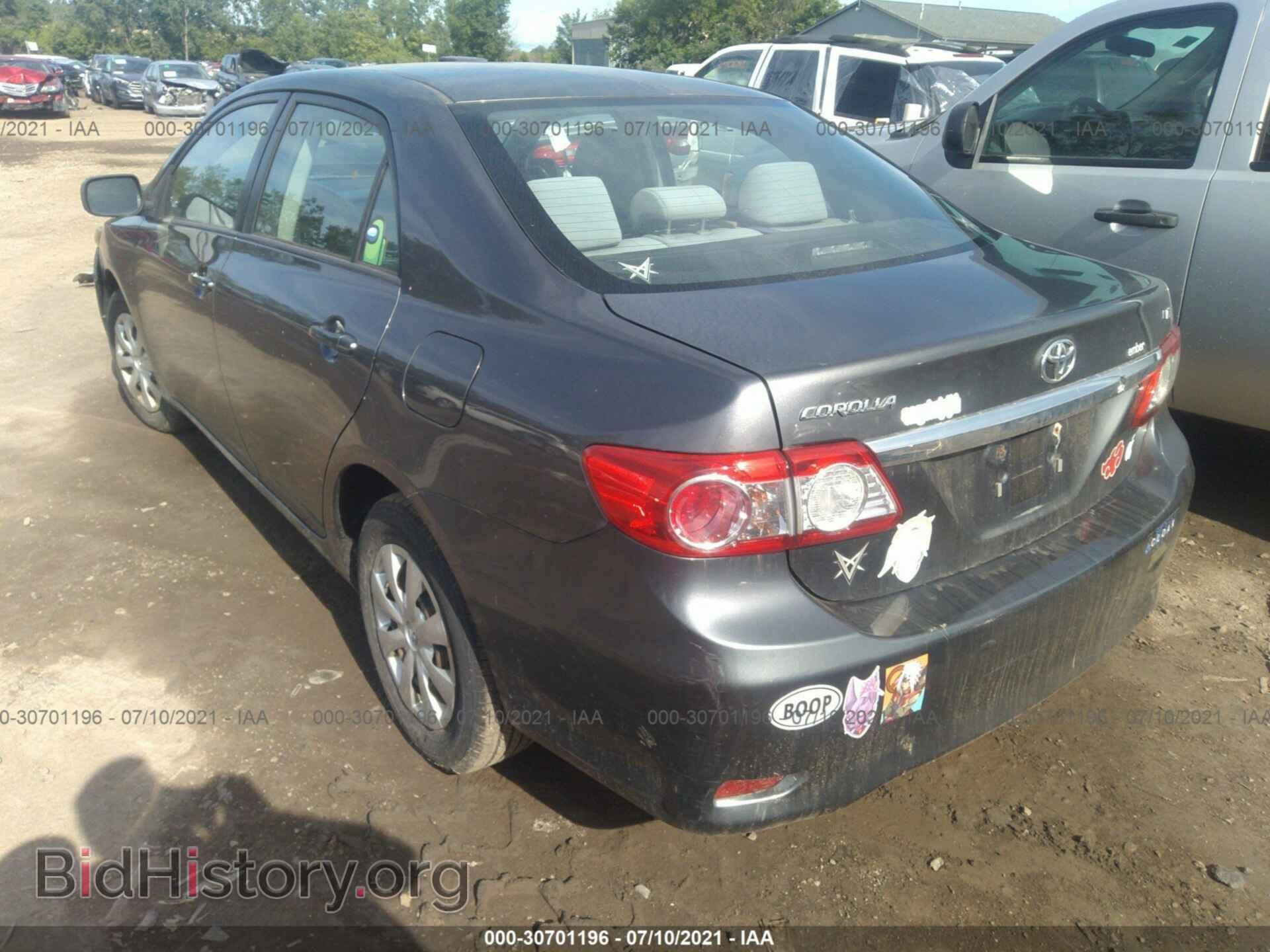2011 TOYOTA COROLLA - VIN: 2T1BU4EE3BC651561 - Photo 3