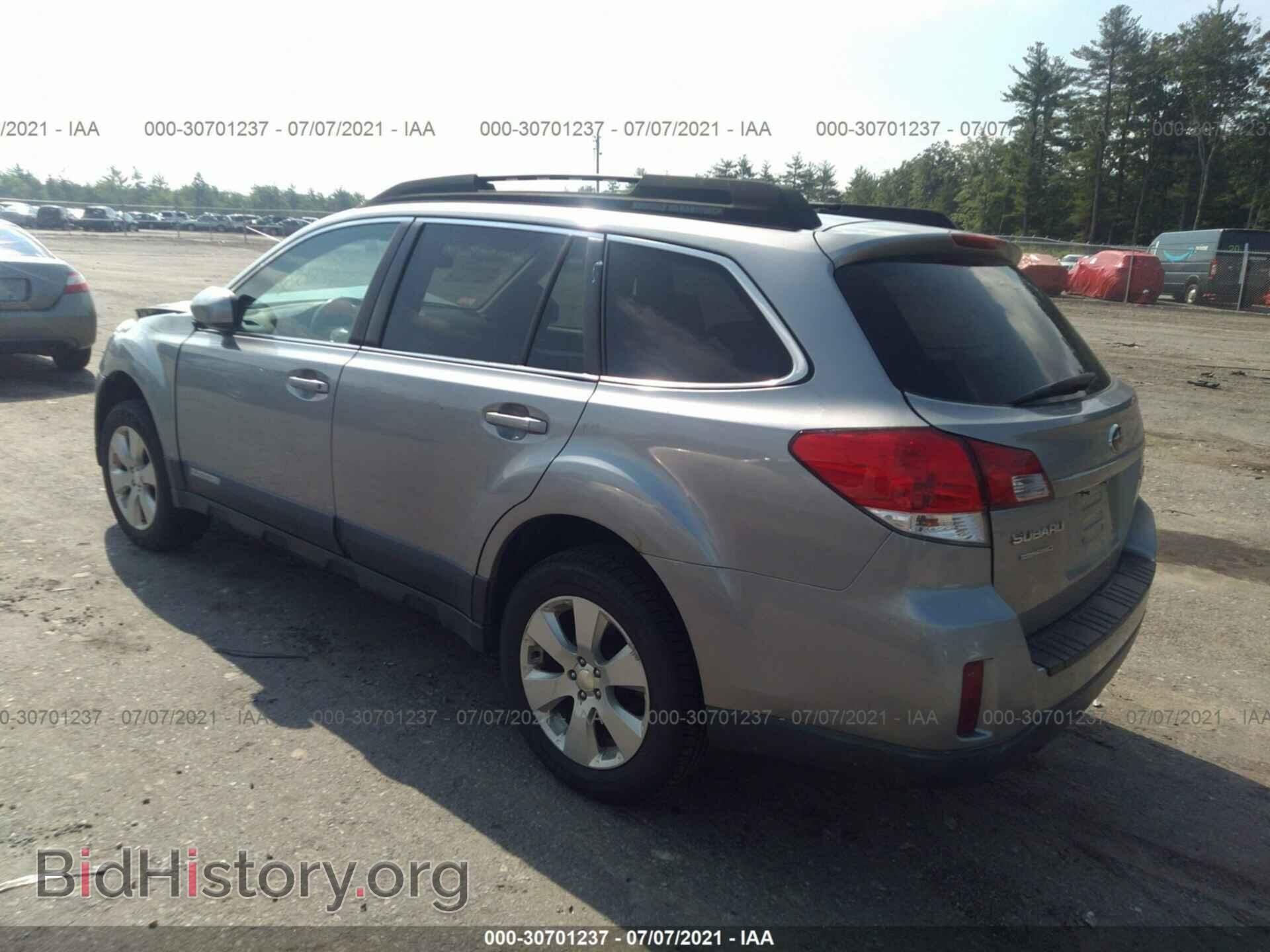 2011 SUBARU OUTBACK - VIN: 4S4BRBCC4B3437237 - Фото 3