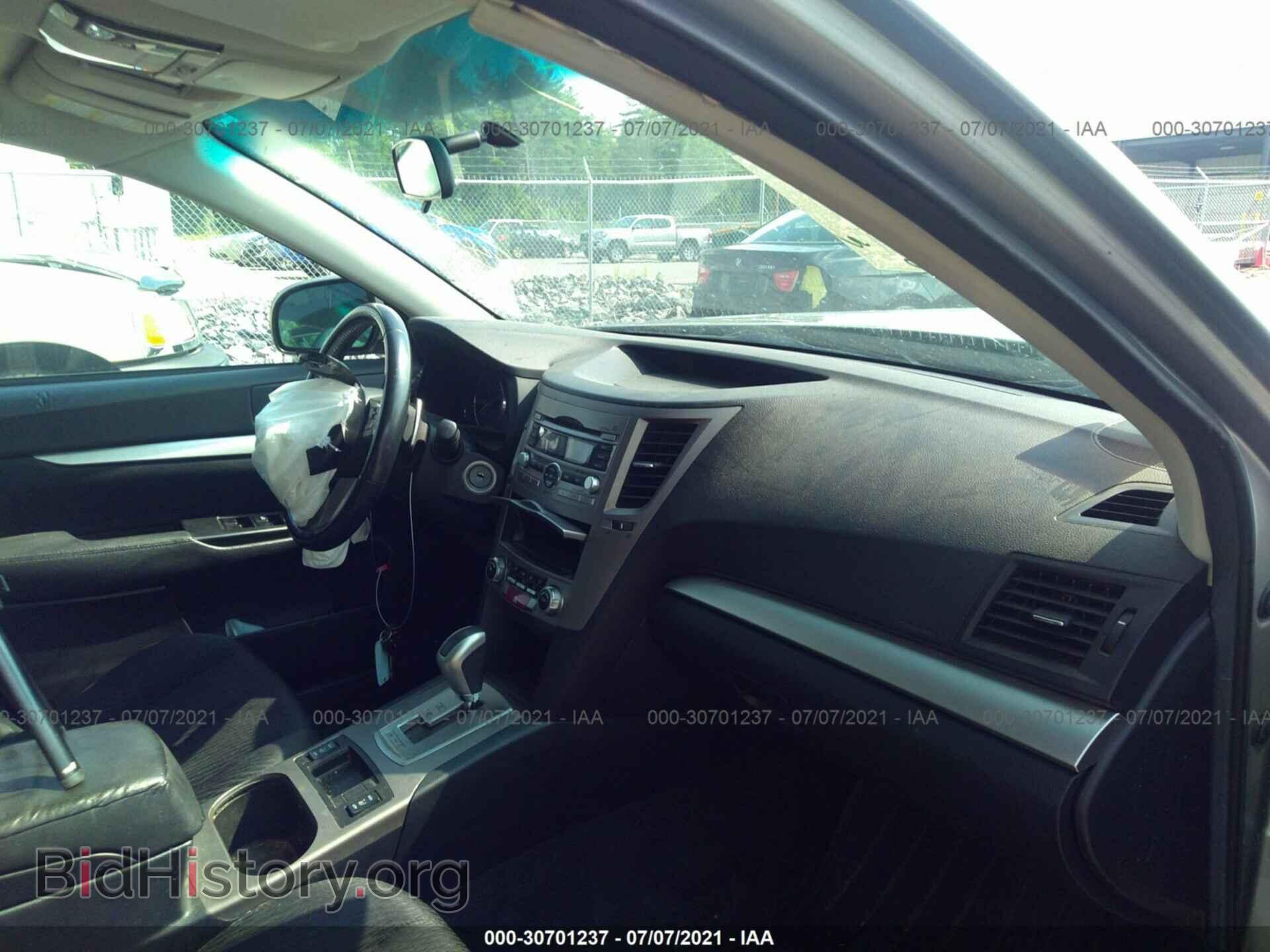 2011 SUBARU OUTBACK - VIN: 4S4BRBCC4B3437237 - Фото 5