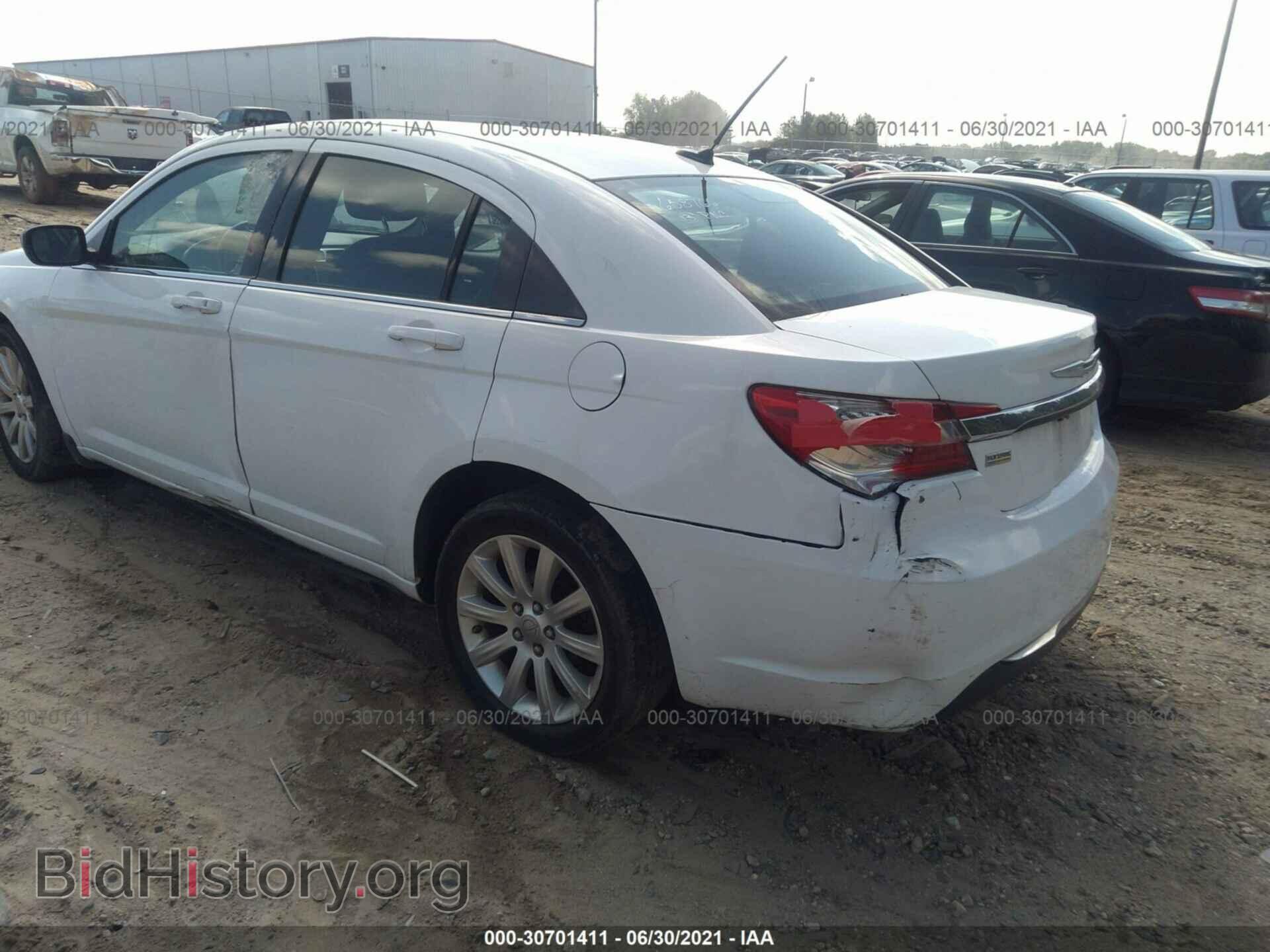2013 CHRYSLER 200 - VIN: 1C3CCBBG4DN658766 - Photo 6
