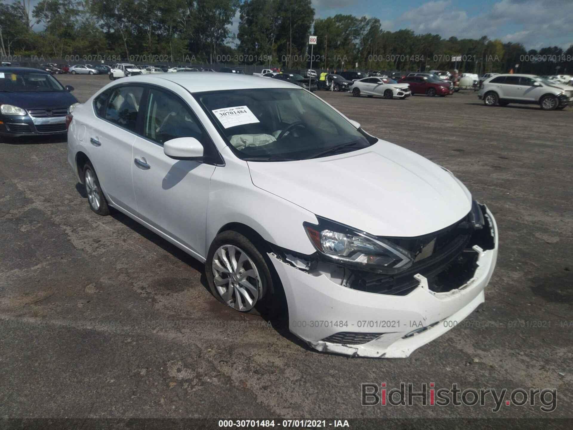 Photo 3N1AB7AP8KY457850 - NISSAN SENTRA 2019