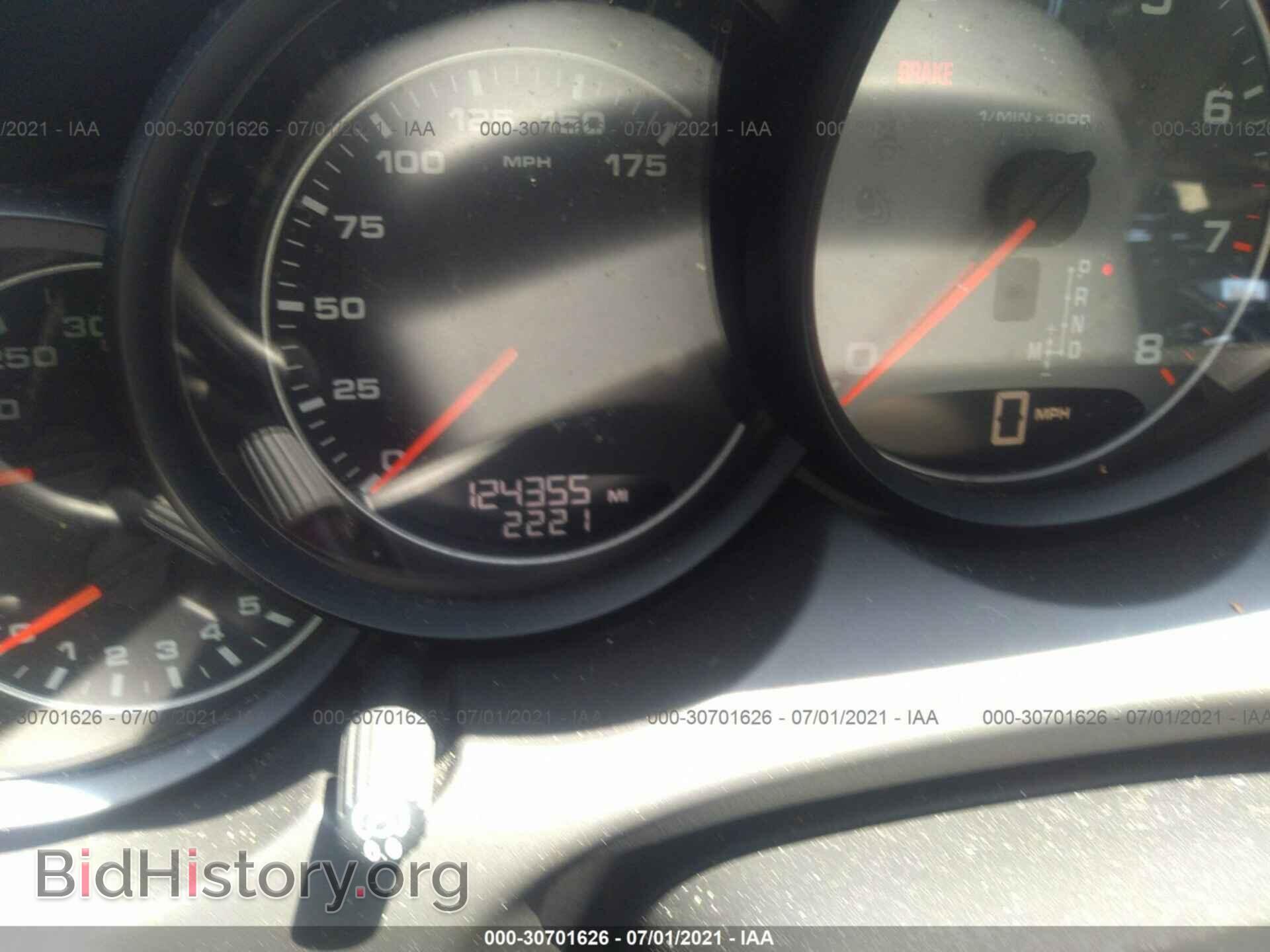 2011 PORSCHE CAYENNE - VIN: WP1AB2A26BLA49603 - Фото 7