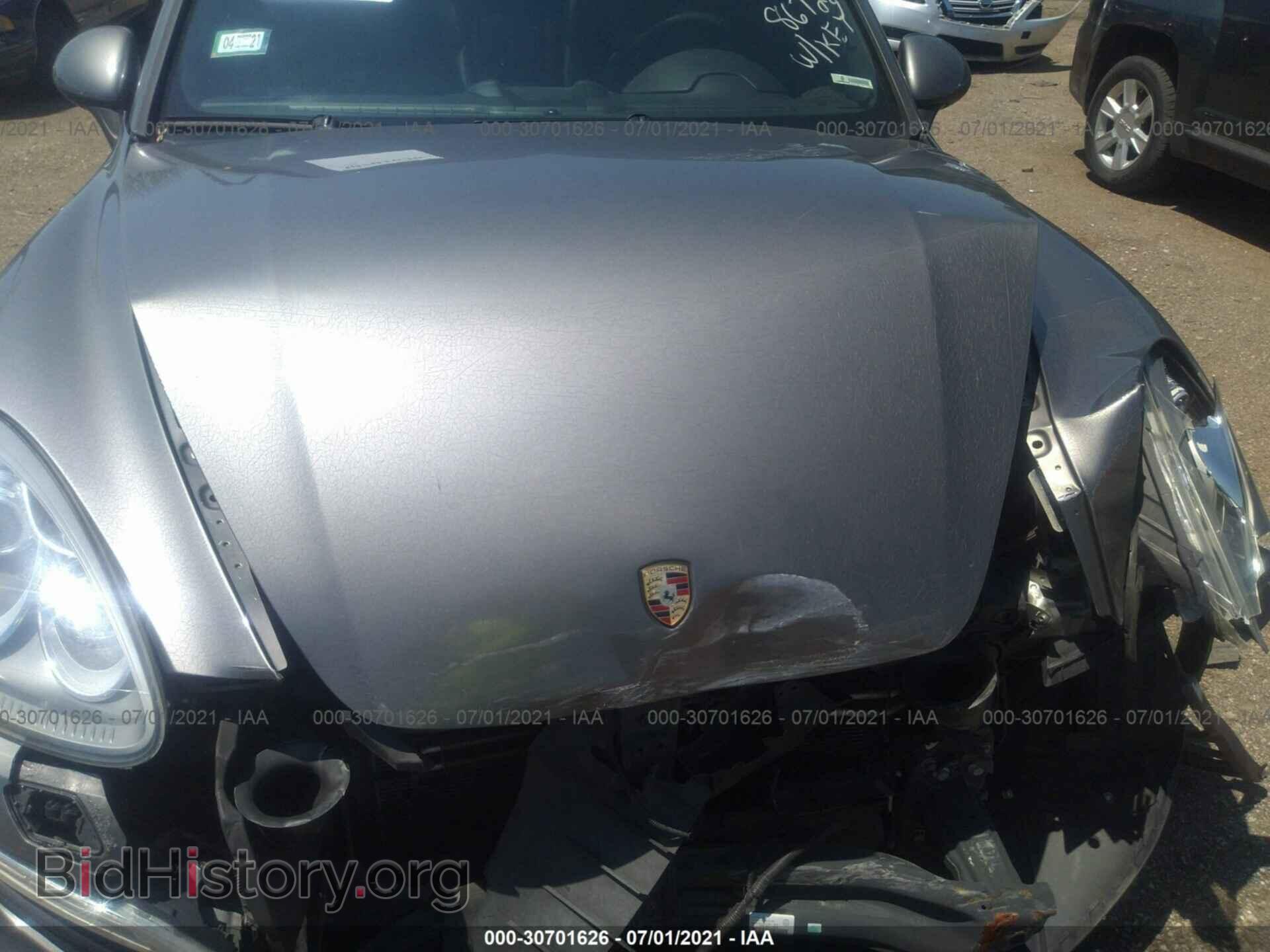2011 PORSCHE CAYENNE - VIN: WP1AB2A26BLA49603 - Фото 10