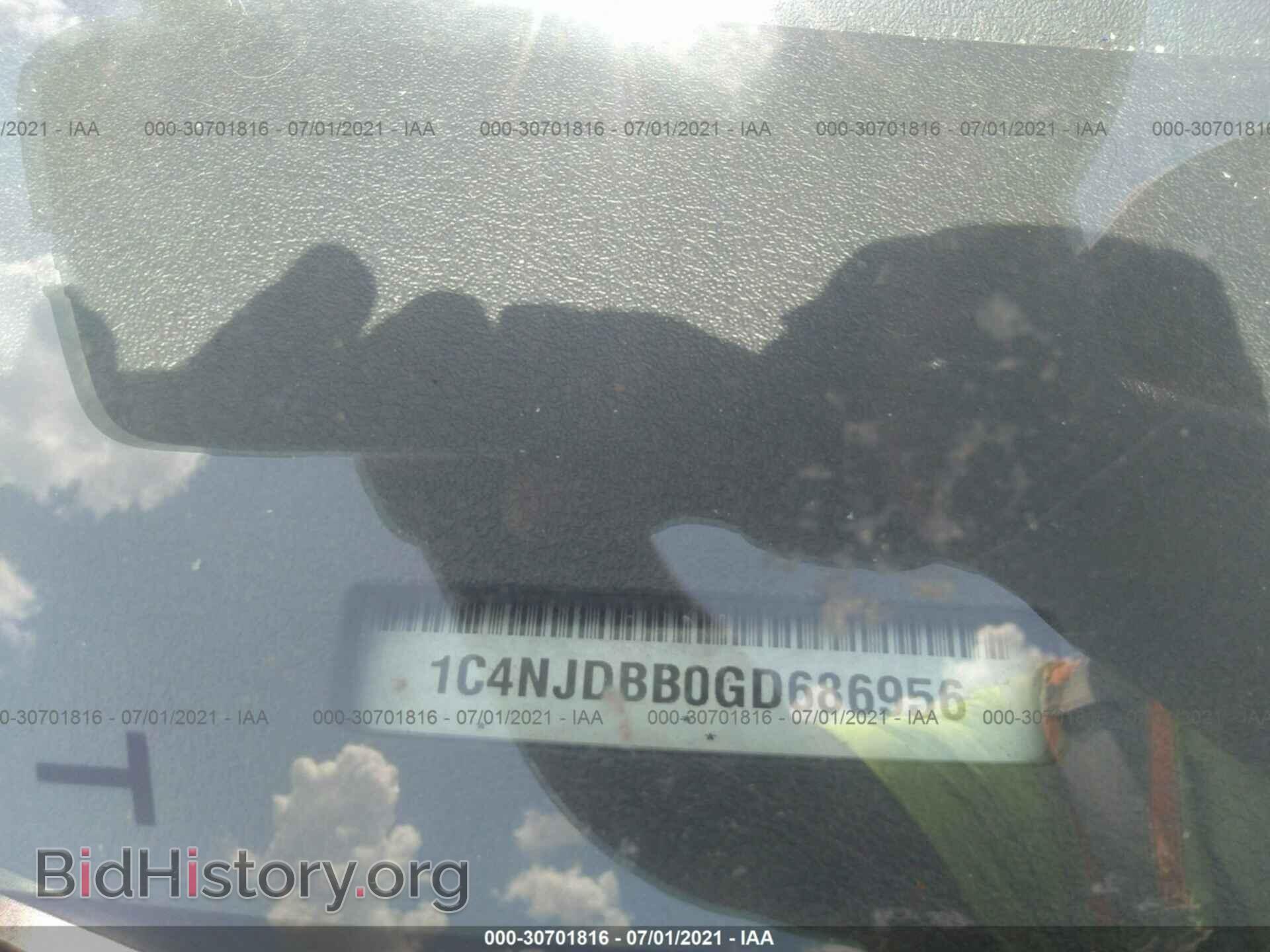 2016 JEEP COMPASS - VIN: 1C4NJDBB0GD686956 - Photo 9