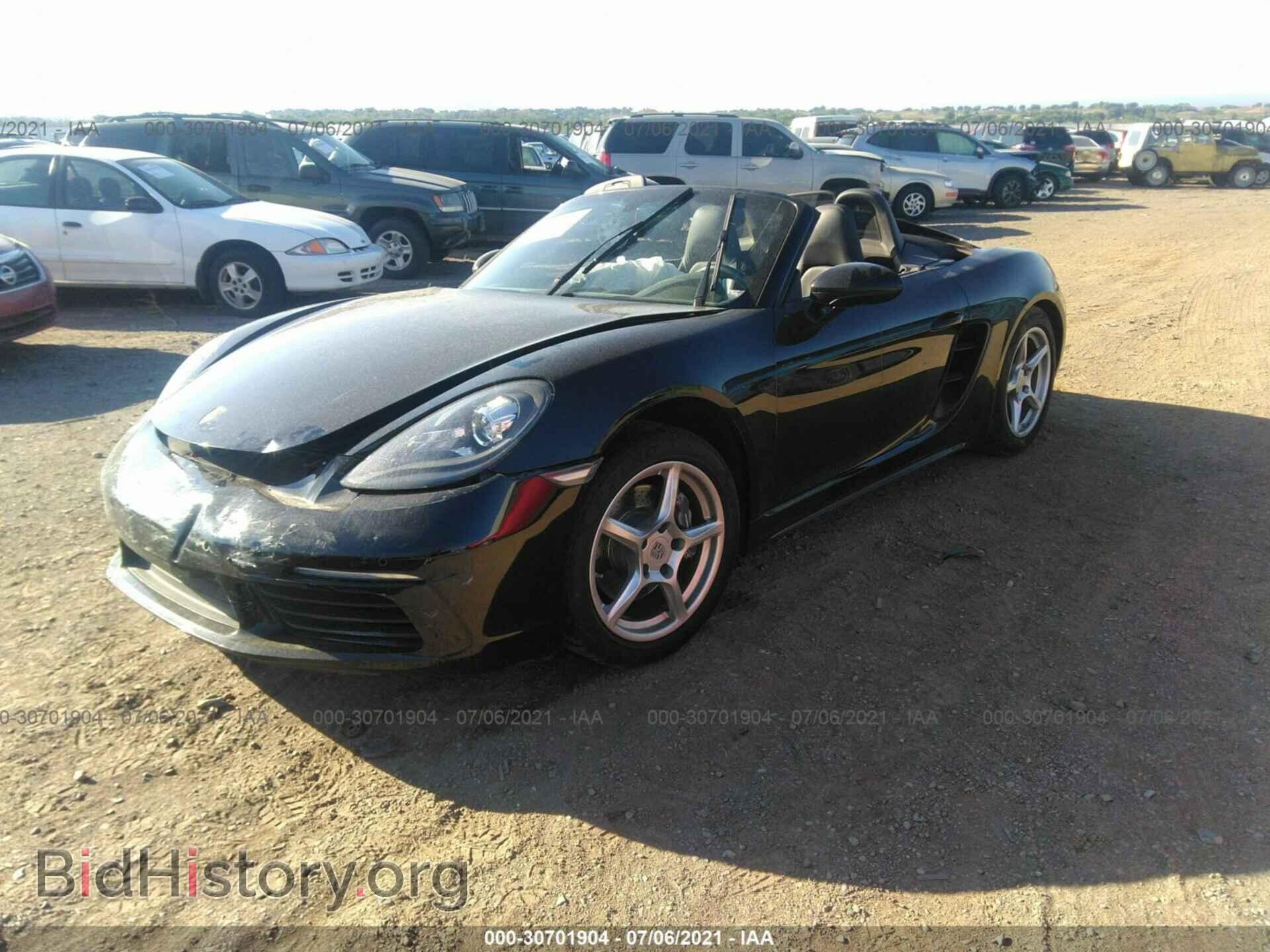 2017 PORSCHE 718 BOXSTER - VIN: WP0CA2A84HS221644 - Фото 2