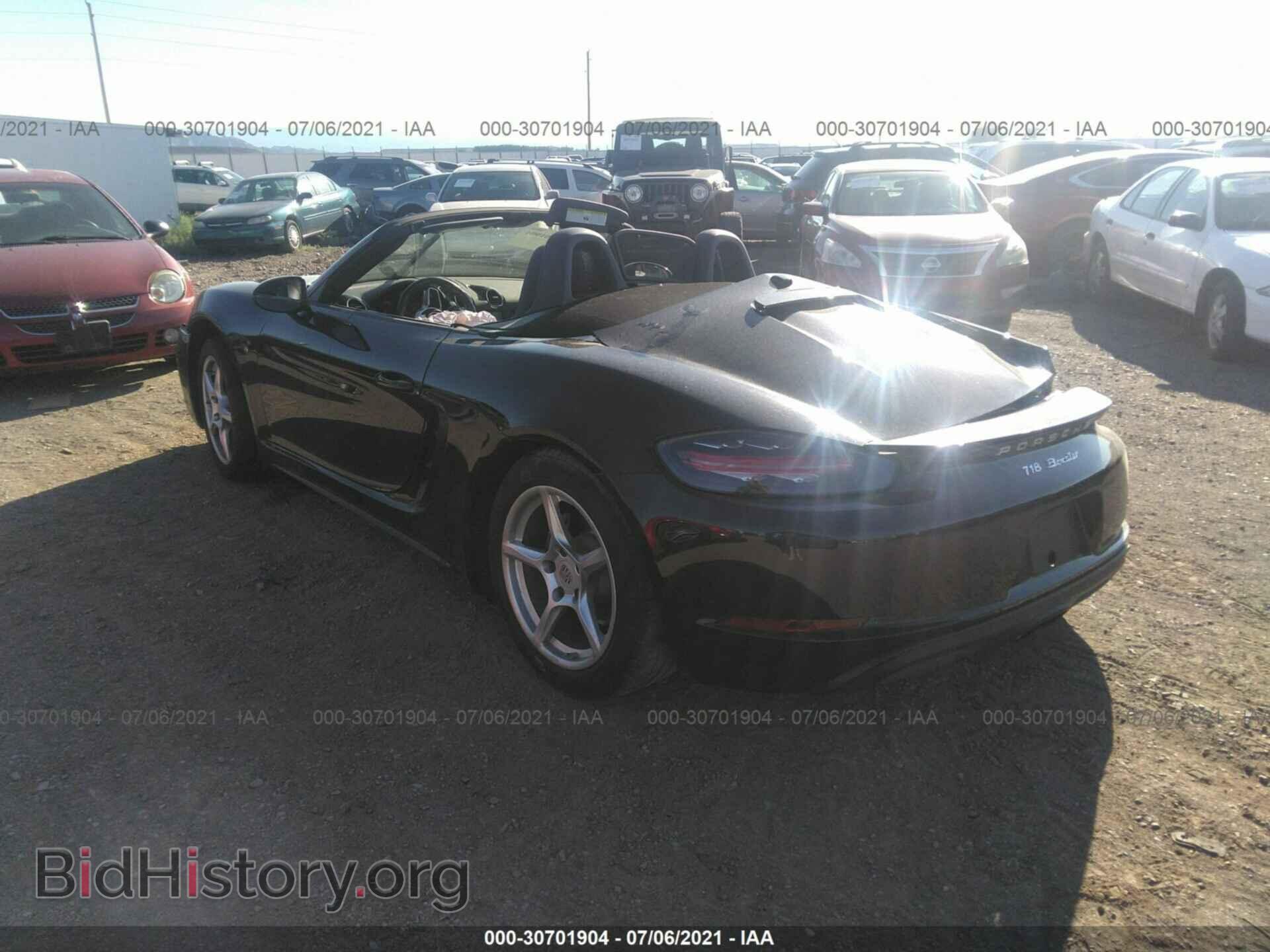 2017 PORSCHE 718 BOXSTER - VIN: WP0CA2A84HS221644 - Фото 3