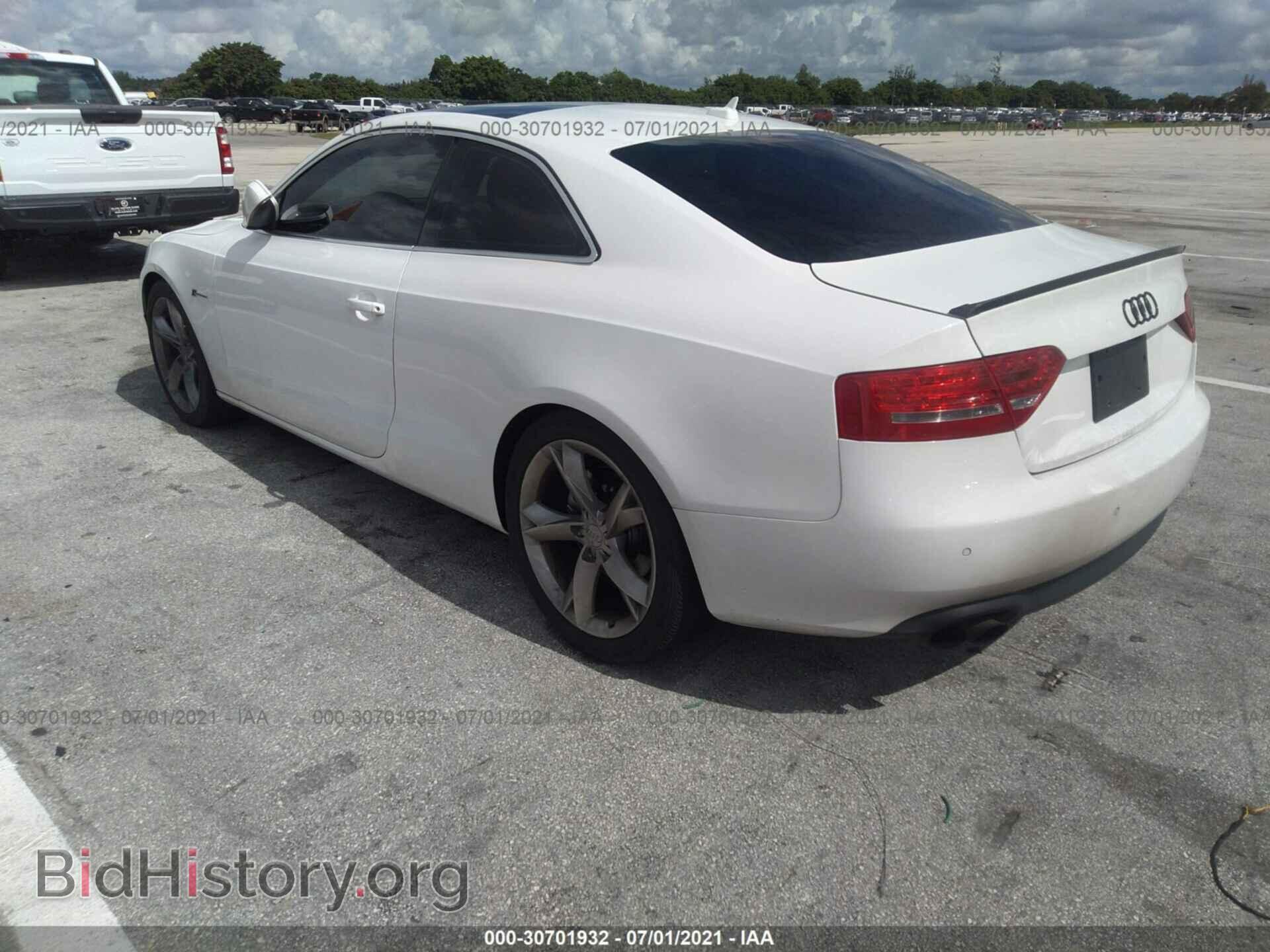 2011 AUDI A5 - VIN: WAULFAFR3BA027016 - Фото 3