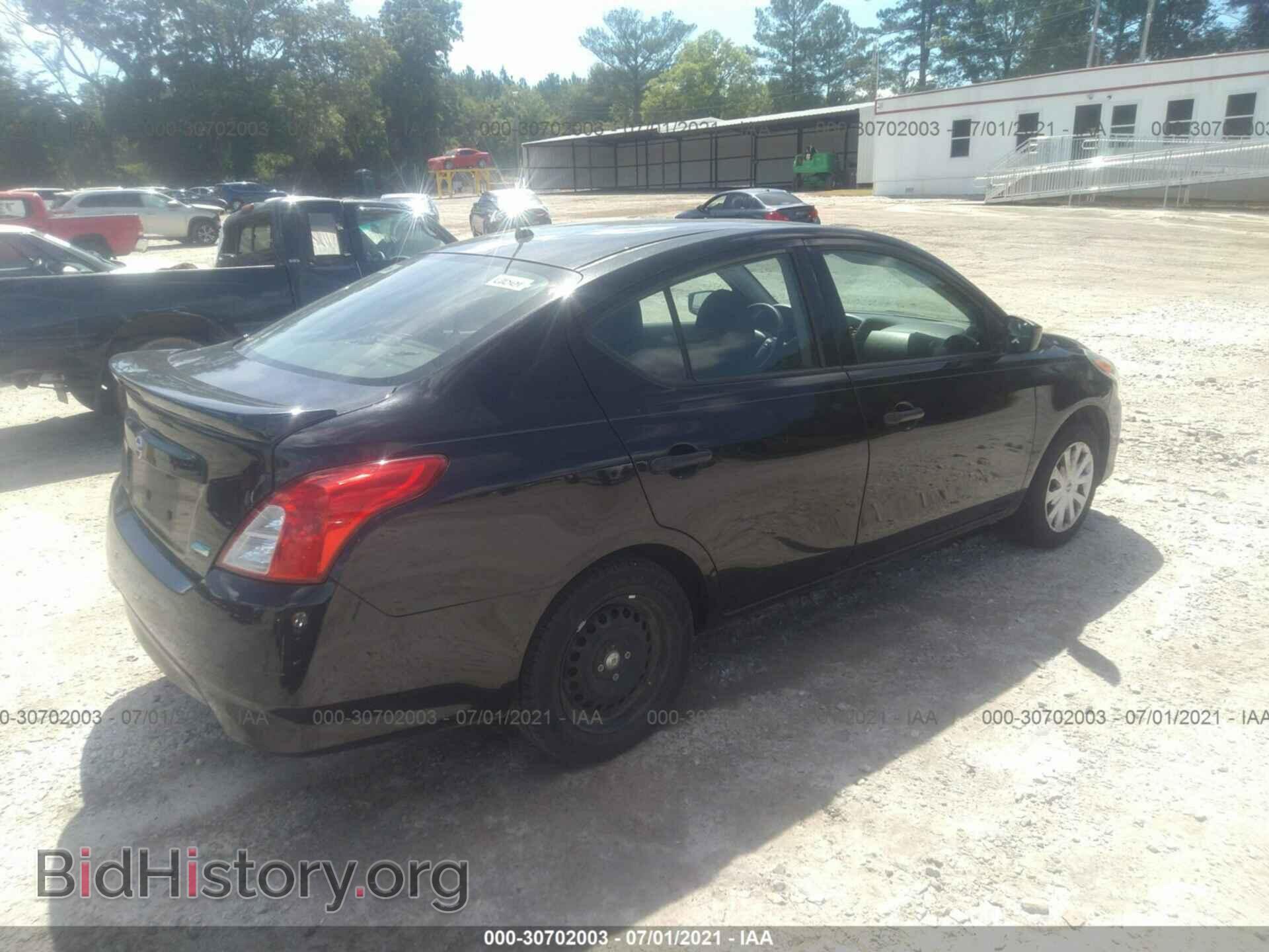 2016 NISSAN VERSA - VIN: 3N1CN7AP3GL830796 - Фото 4