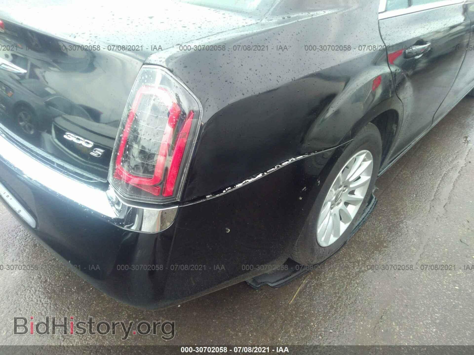 2014 CHRYSLER 300 - VIN: 2C3CCAAG3EH124258 - Фото 6