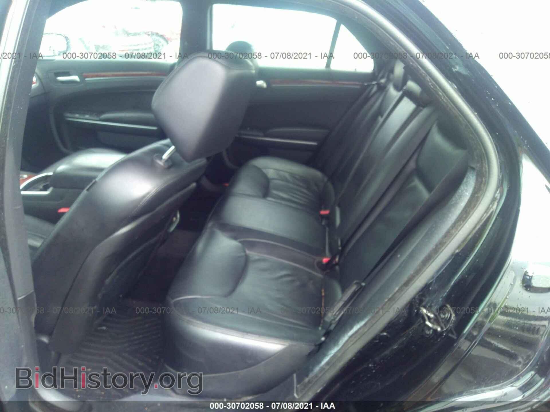 2014 CHRYSLER 300 - VIN: 2C3CCAAG3EH124258 - Фото 8