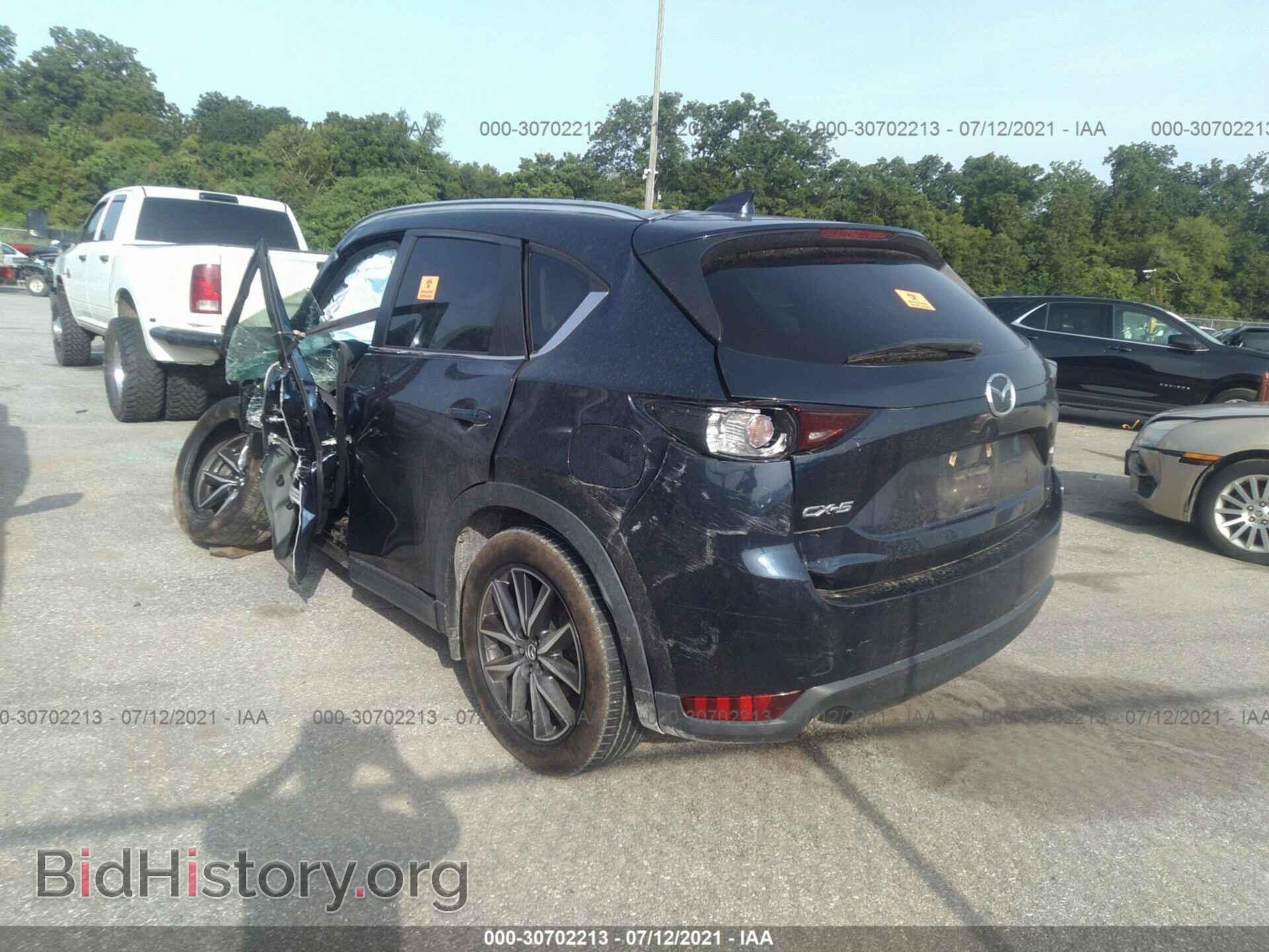 2018 MAZDA CX-5 - VIN: JM3KFACM4J1429690 - Фото 3