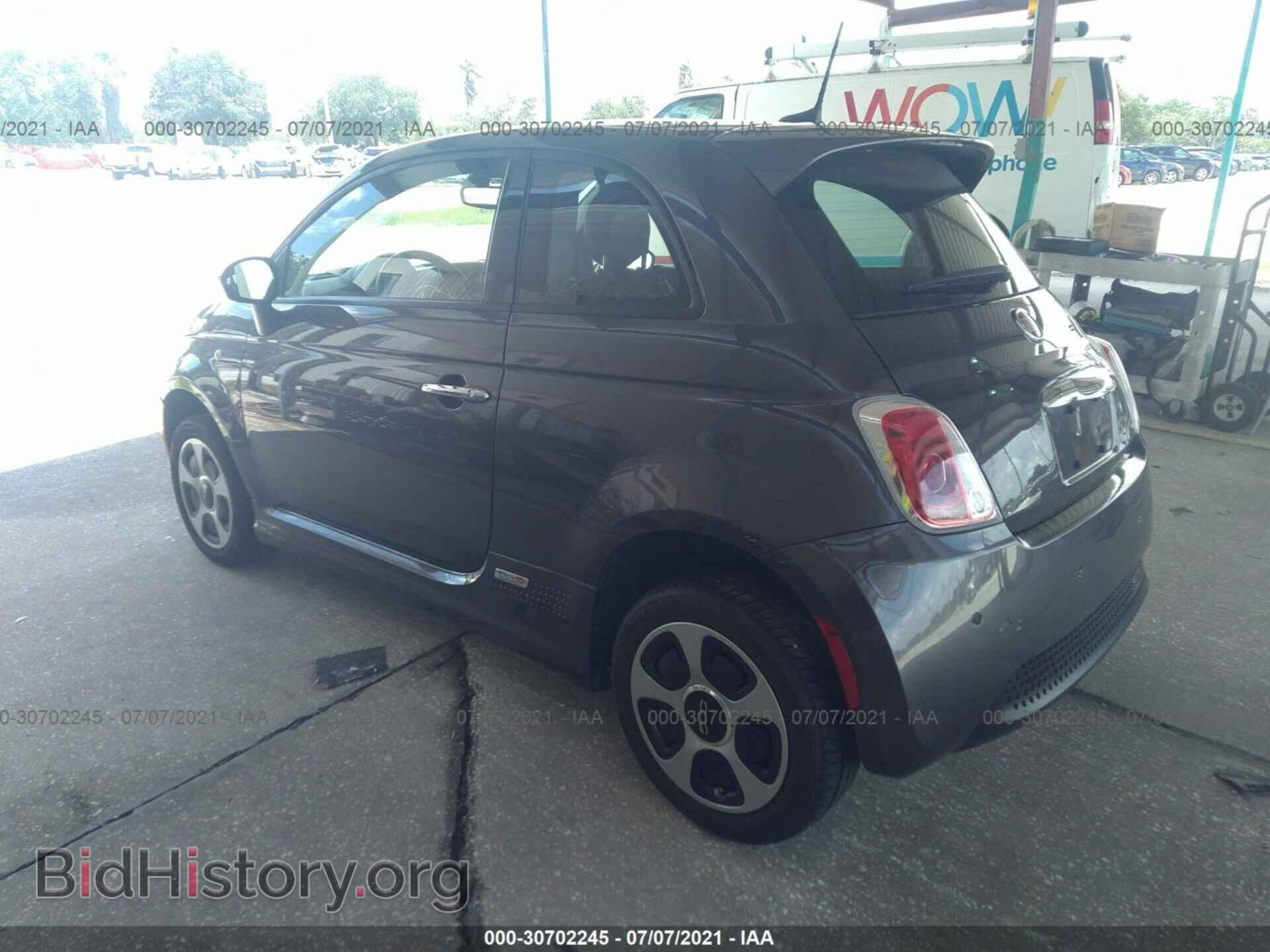 2016 FIAT 500E - VIN: 3C3CFFGE7GT229745 - Фото 3