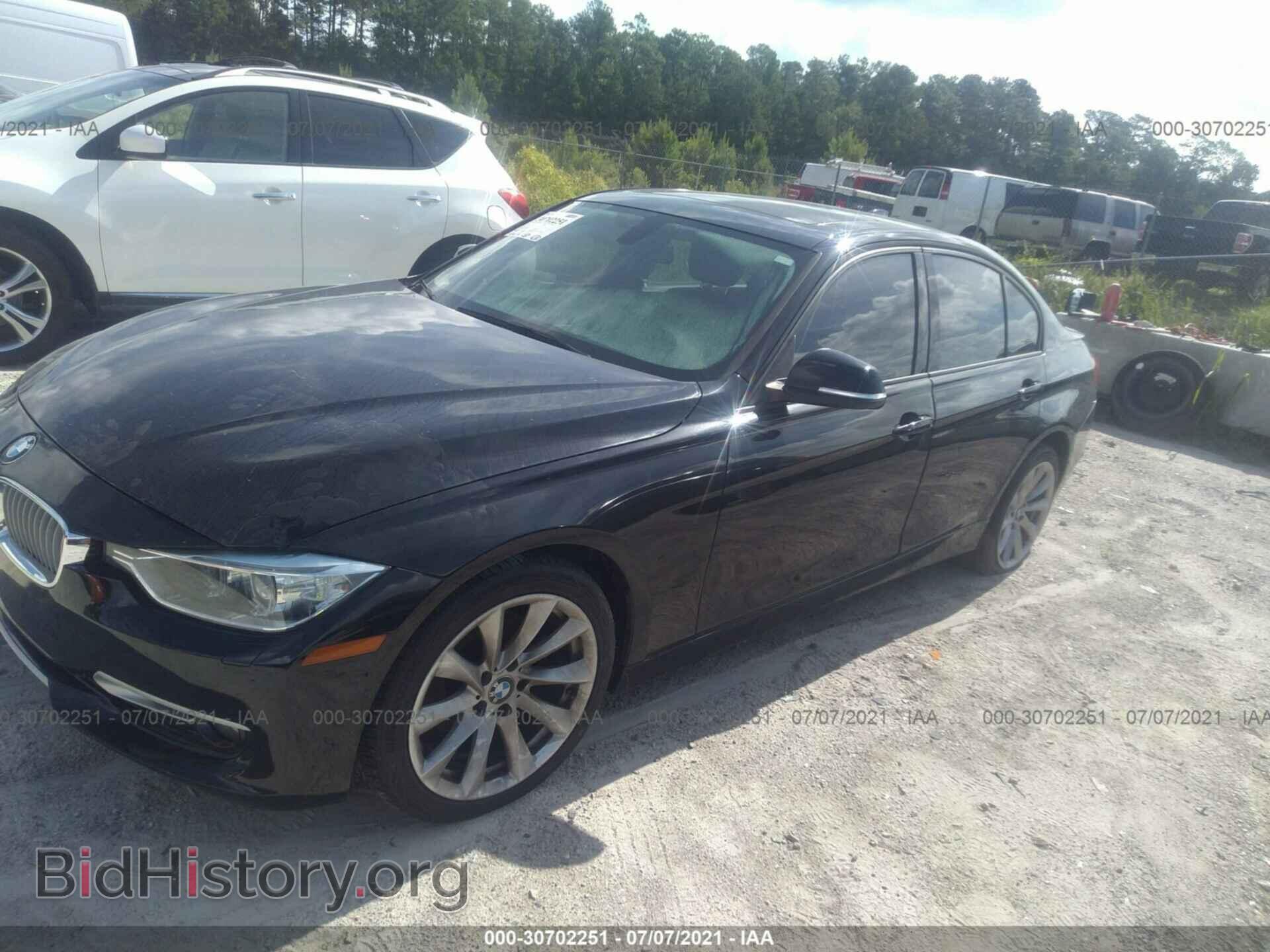 2013 BMW 3 SERIES - VIN: WBA3B3C5XDF542111 - Фото 2