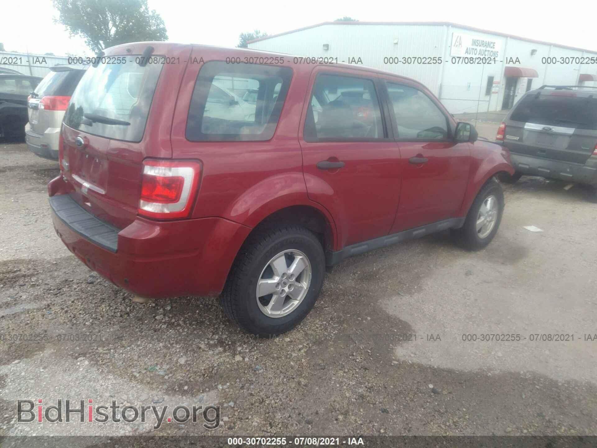 2011 FORD ESCAPE - VIN: 1FMCU0C74BKB13155 - Photo 4