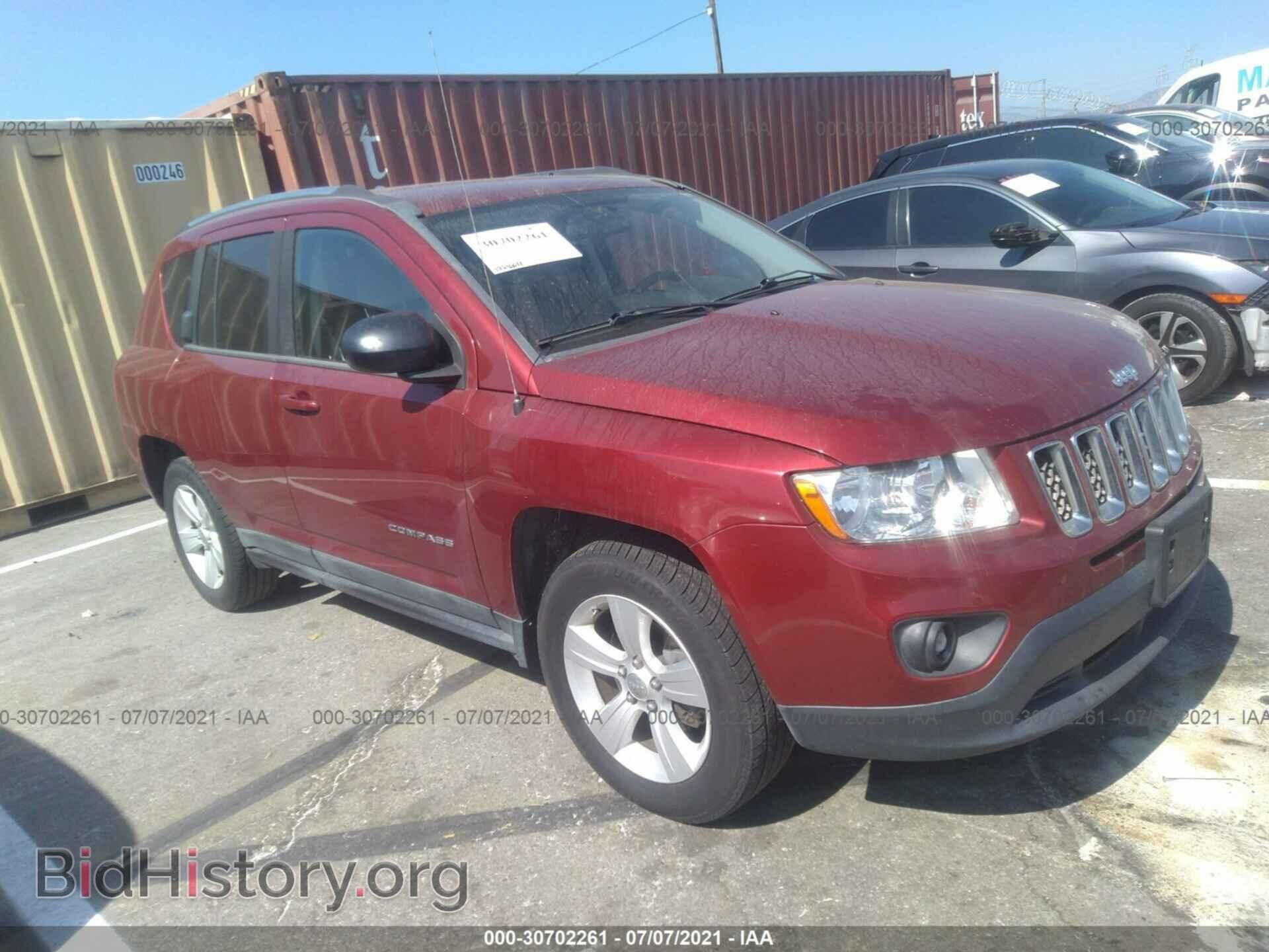 Photo 1J4NT1FB6BD224567 - JEEP COMPASS 2011
