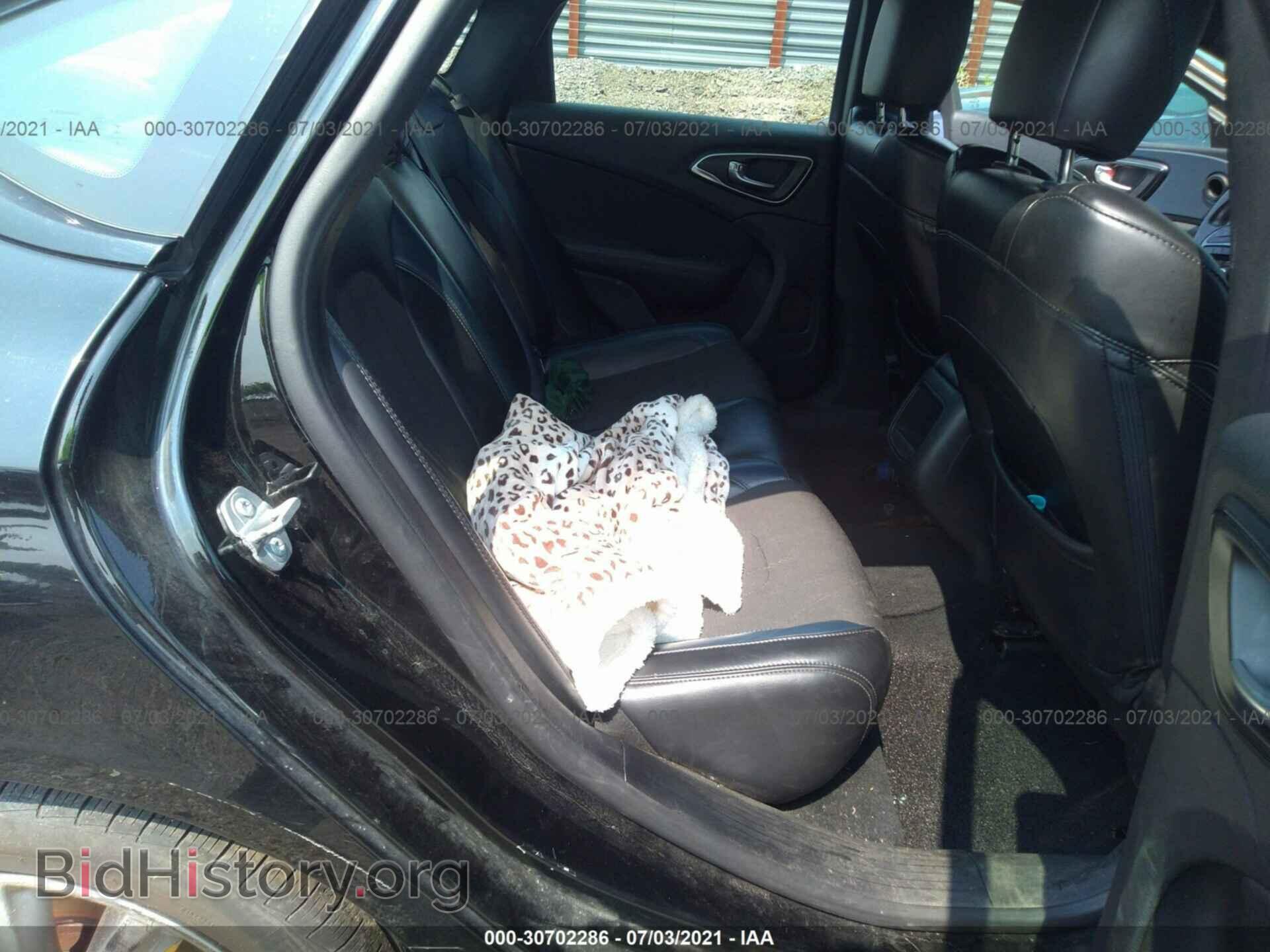 2015 CHRYSLER 200 - VIN: 1C3CCCBB3FN734748 - Фото 8