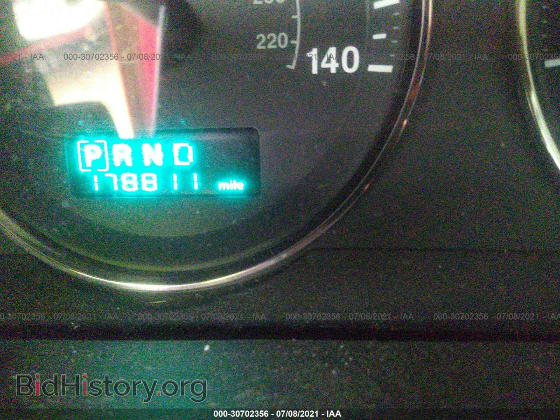 2006 JEEP COMMANDER - VIN: 1J8HG48K46C136367 - Фото 7