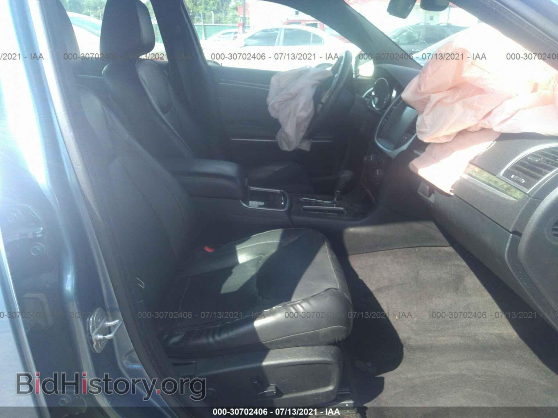 2011 CHRYSLER 300 - VIN: 2C3CK6CT9BH573773 - Фото 5