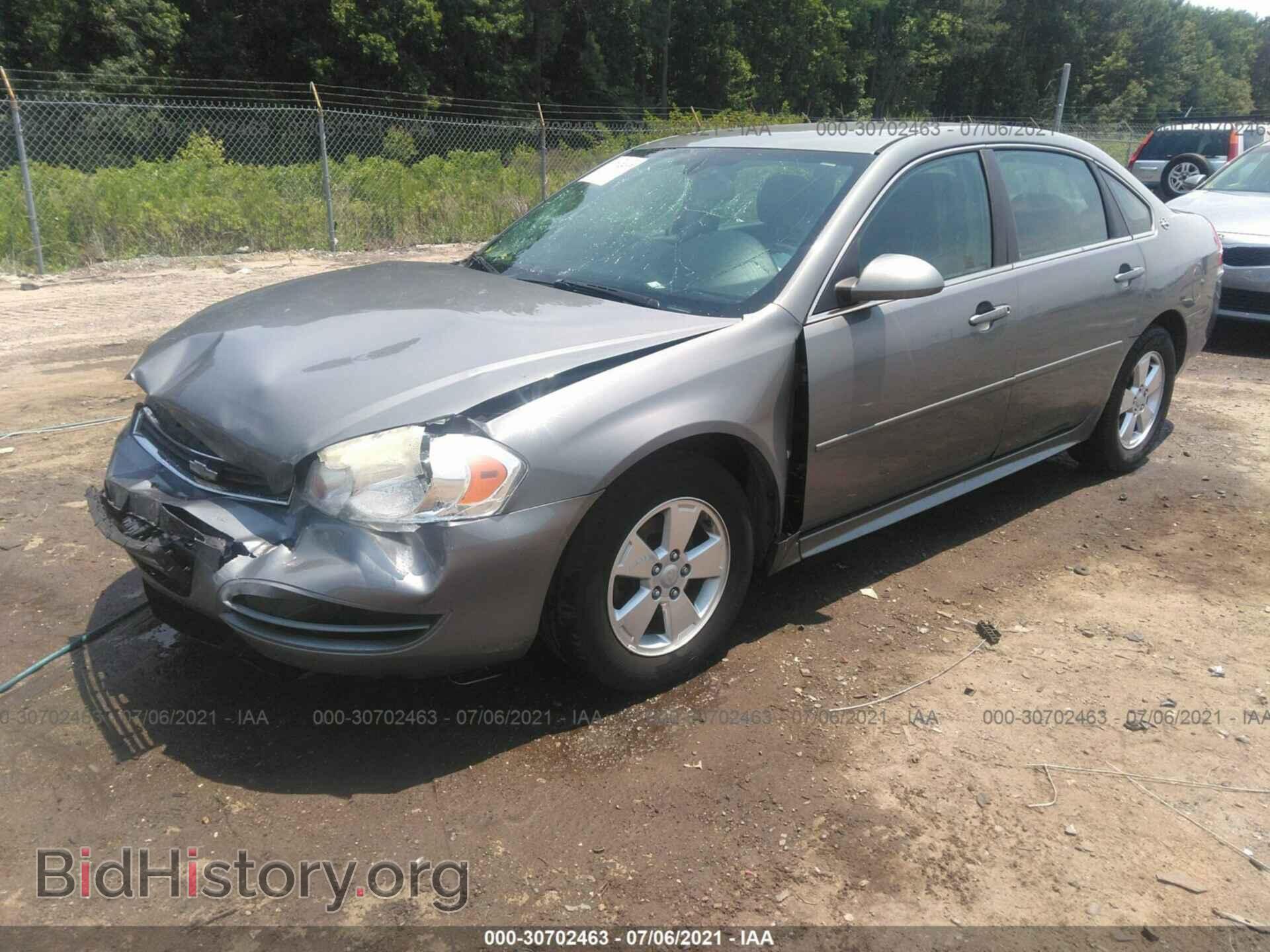 2009 CHEVROLET IMPALA - VIN: 2G1WT57K291157139 - Фото 2