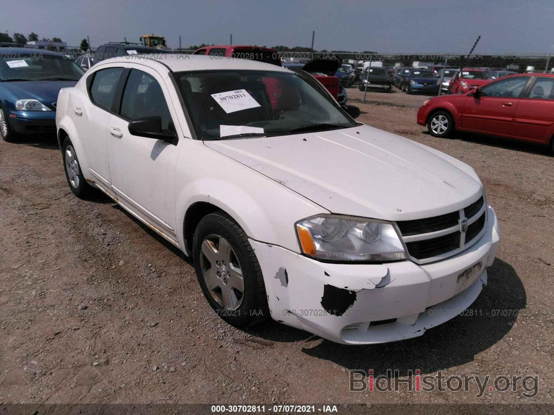 Photo 1B3LC46KX8N213252 - DODGE AVENGER 2008