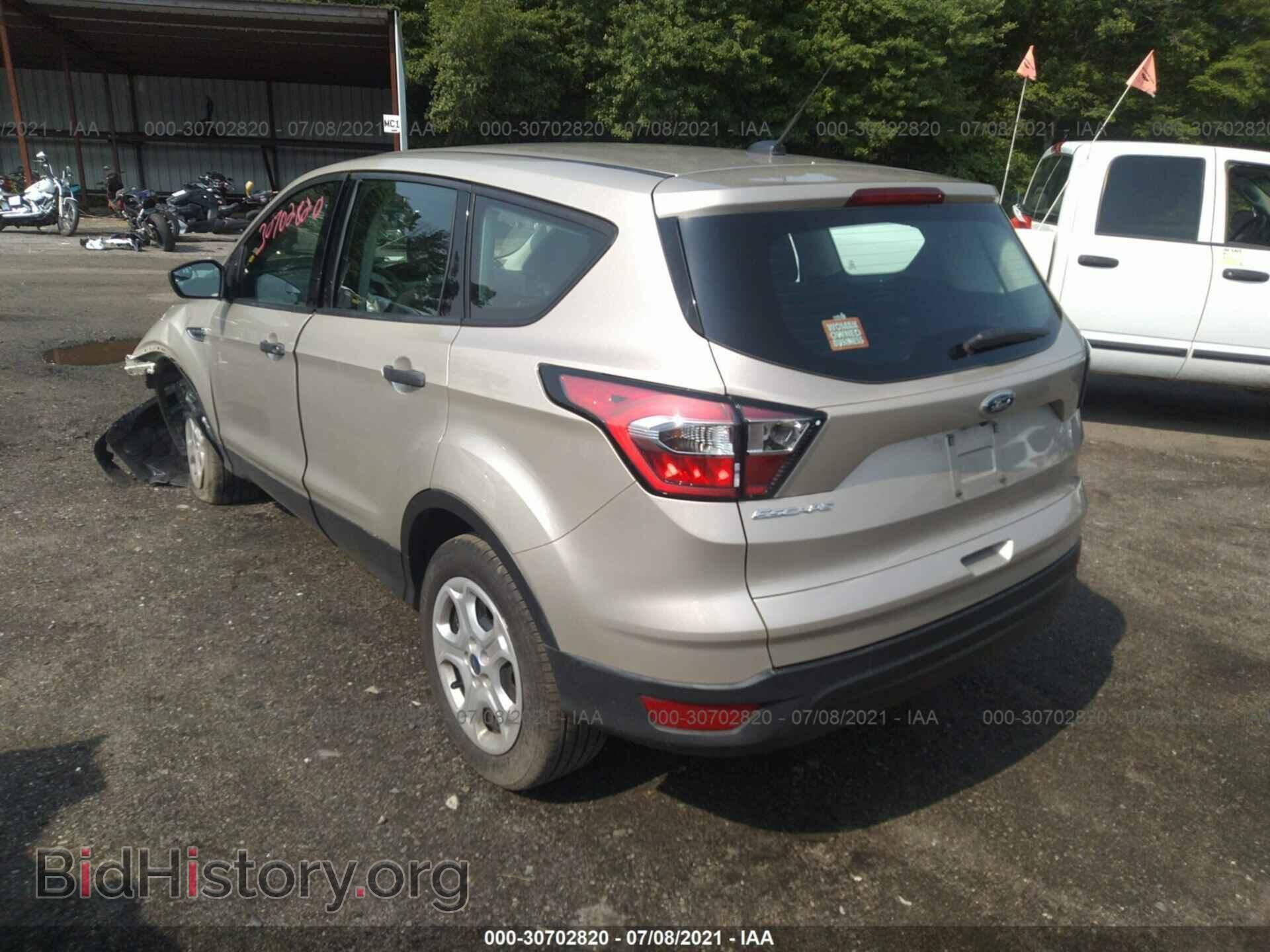 2017 FORD ESCAPE - VIN: 1FMCU0F76HUB93776 - Photo 3