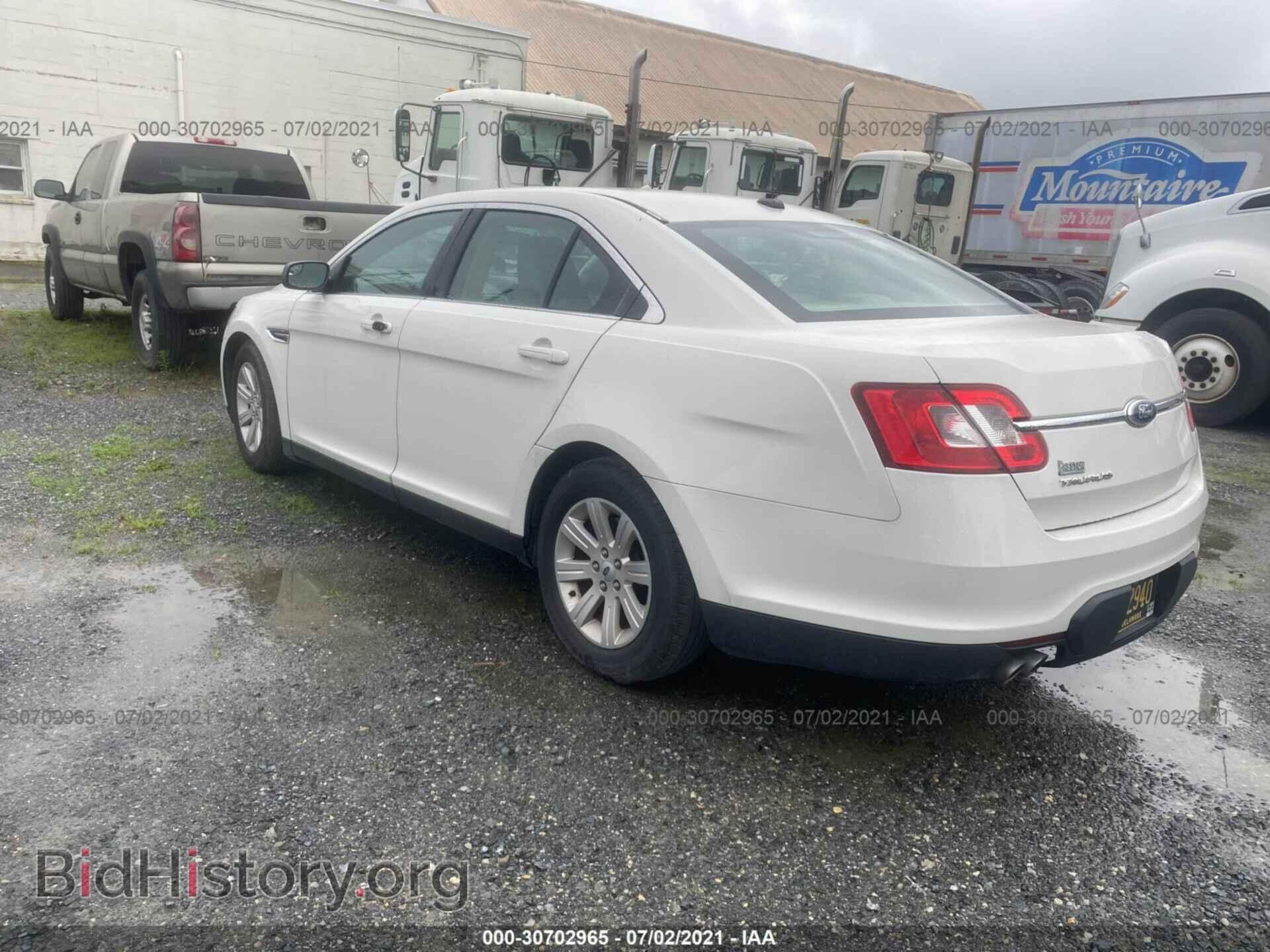 2012 FORD TAURUS - VIN: 1FAHP2DW5CG123044 - Фото 3