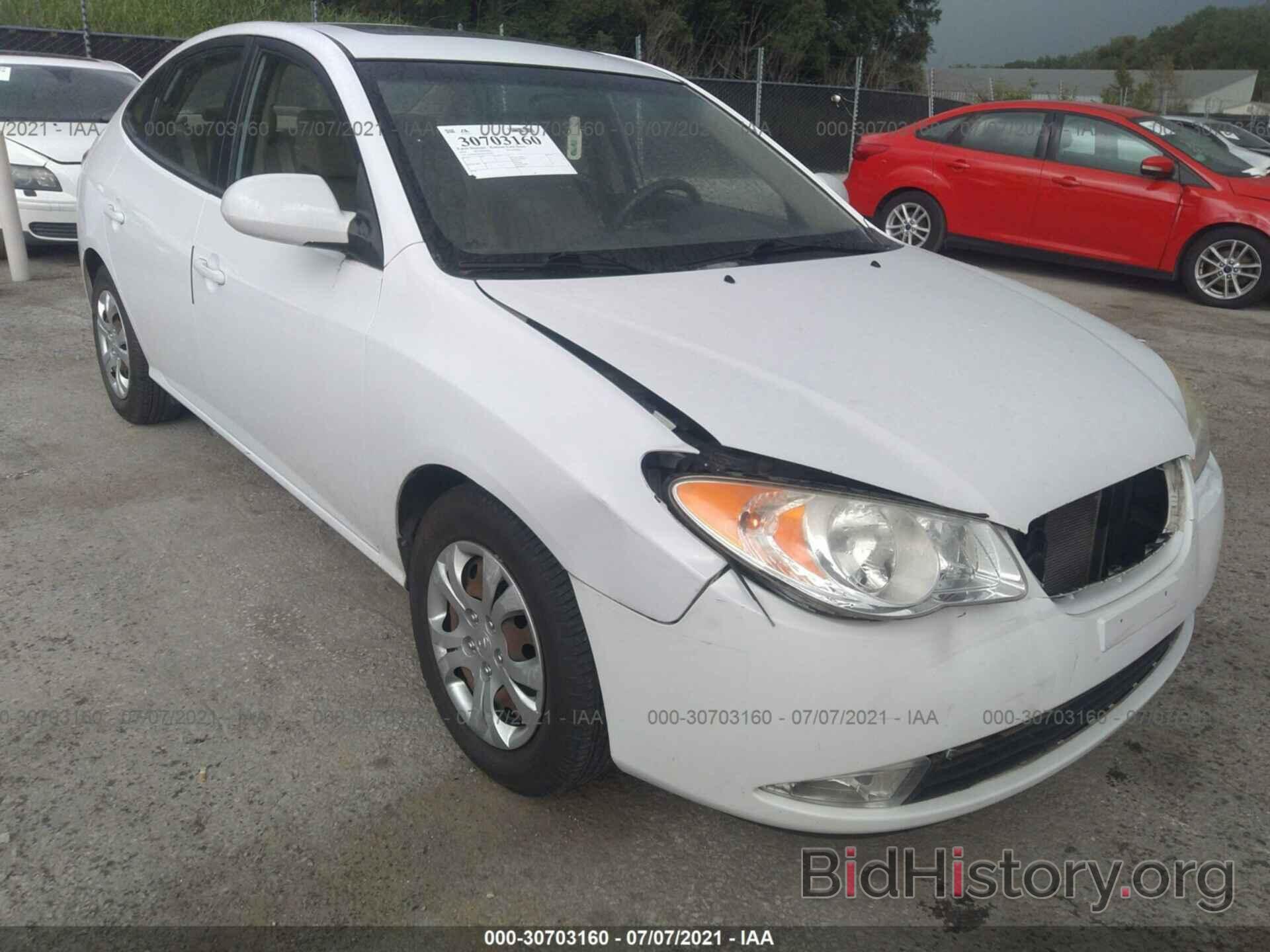 Photo KMHDU4AD6AU083826 - HYUNDAI ELANTRA 2010