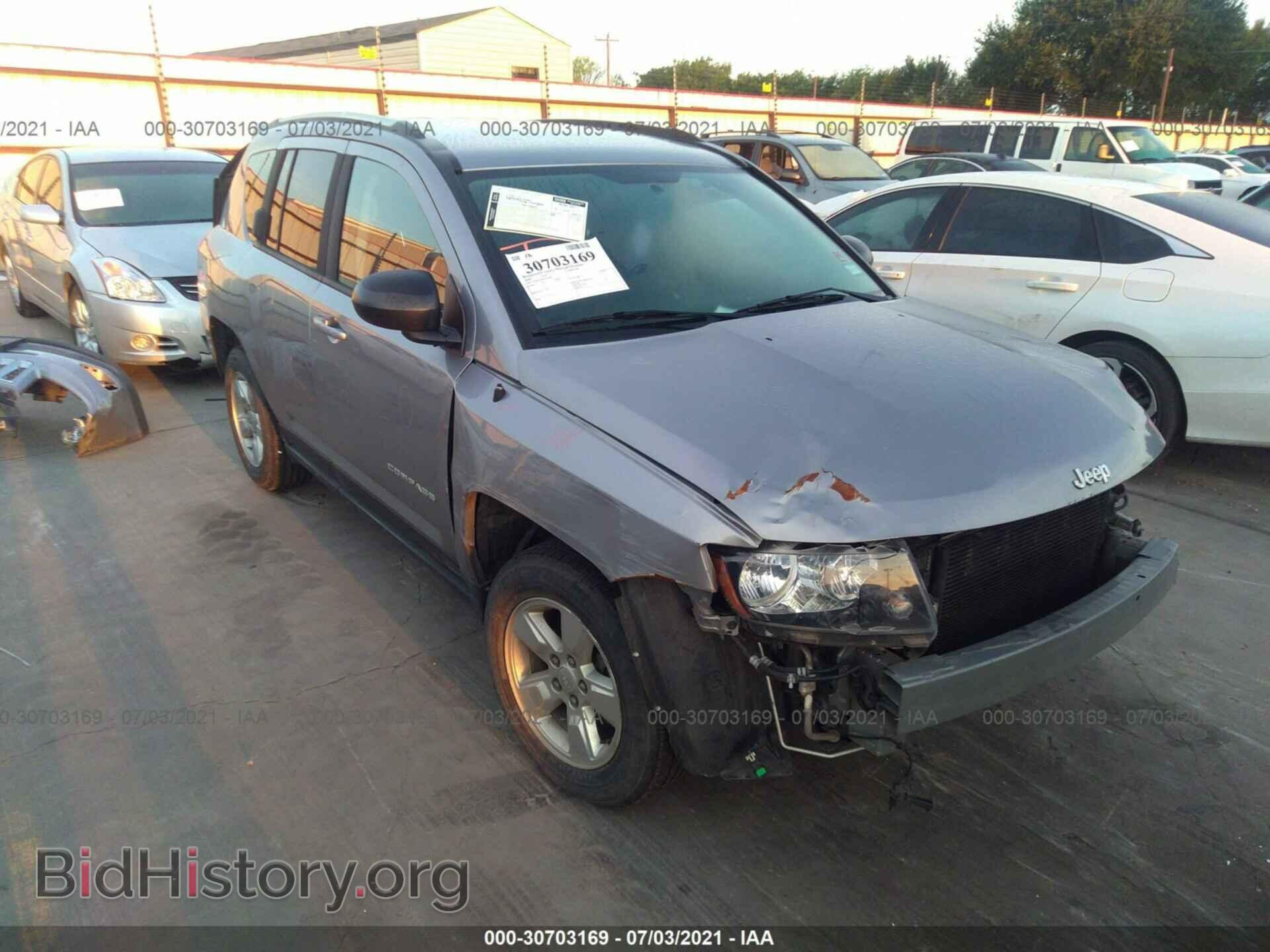 Фотография 1C4NJCBA8FD262490 - JEEP COMPASS 2015