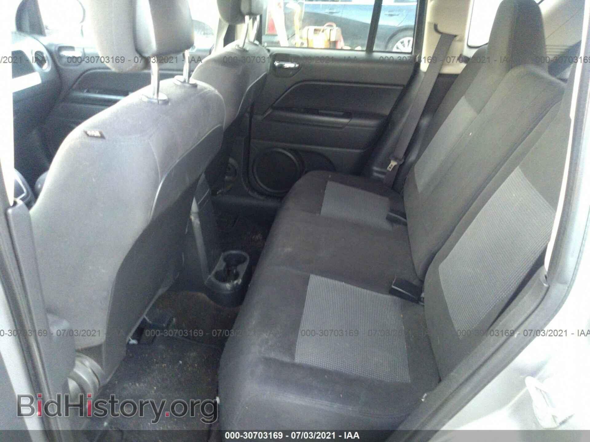2015 JEEP COMPASS - VIN: 1C4NJCBA8FD262490 - Фото 8