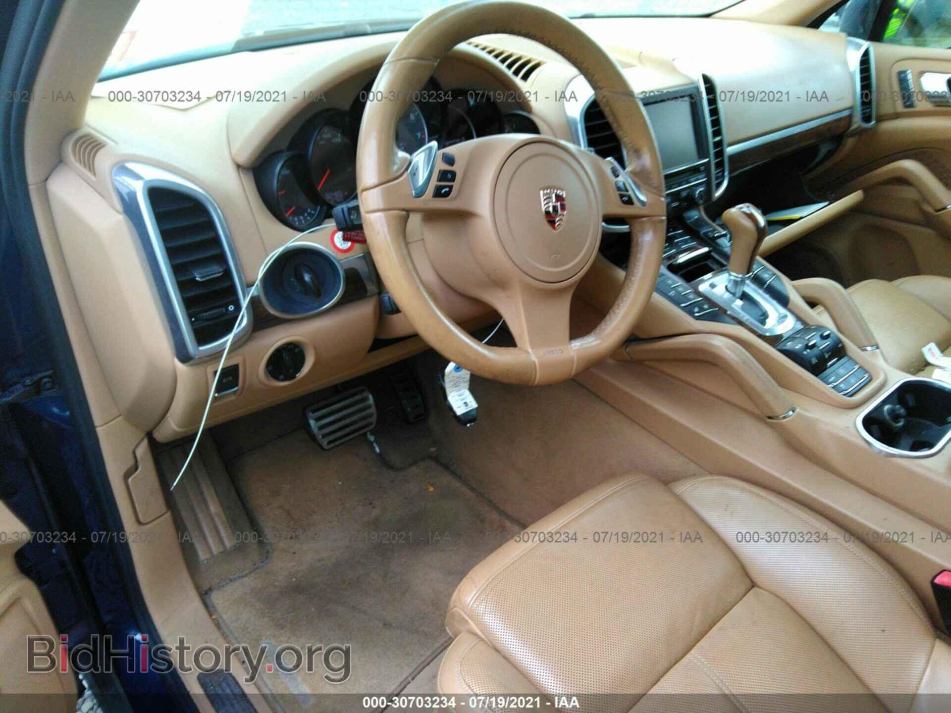 2012 PORSCHE CAYENNE - VIN: WP1AB2A28CLA43853 - Фото 5