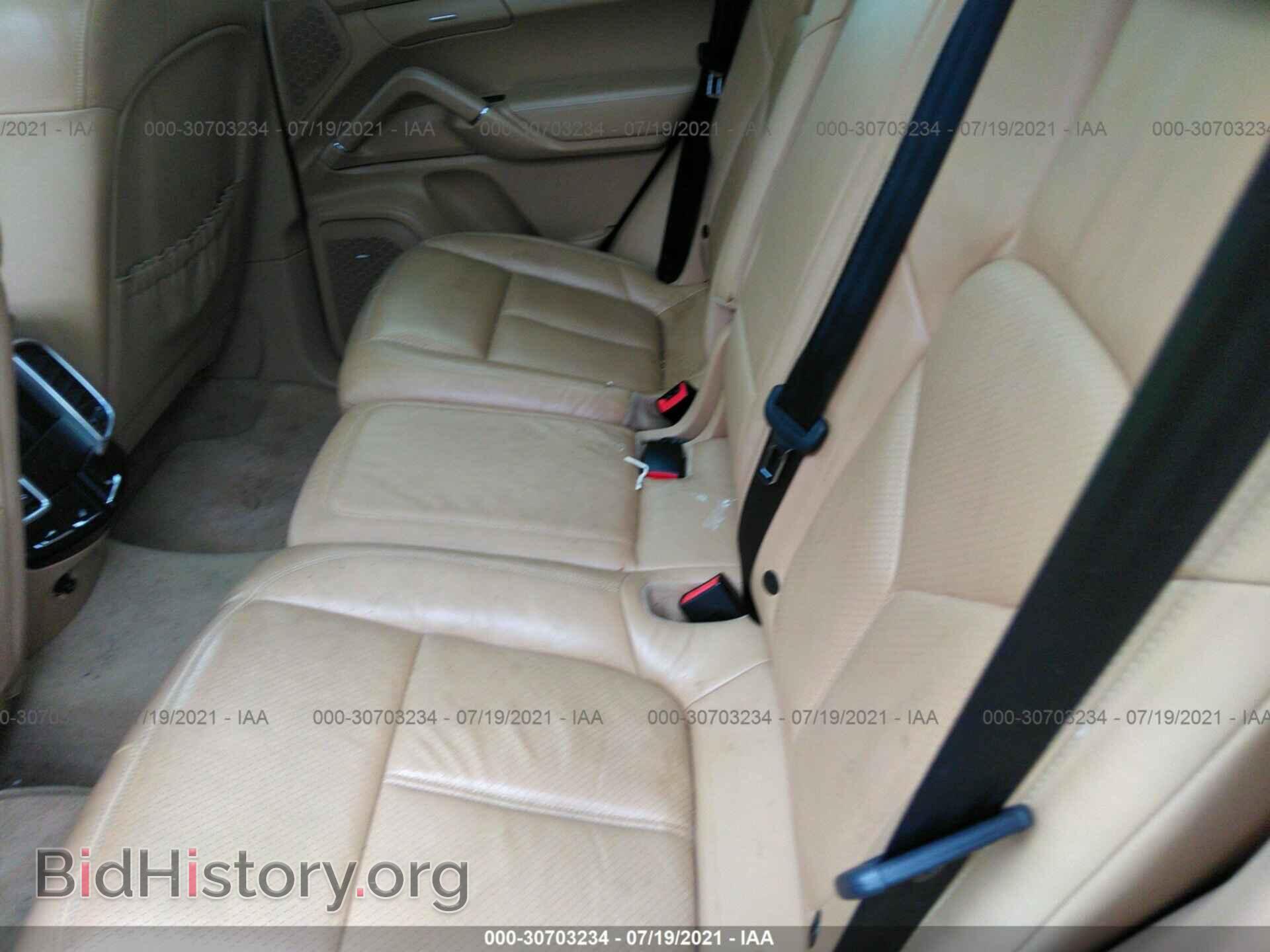 2012 PORSCHE CAYENNE - VIN: WP1AB2A28CLA43853 - Фото 8