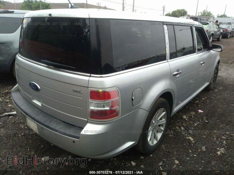 2011 Ford FLEX (VIN 2FMGK5CC3BBD18431) — photo 4 of 11