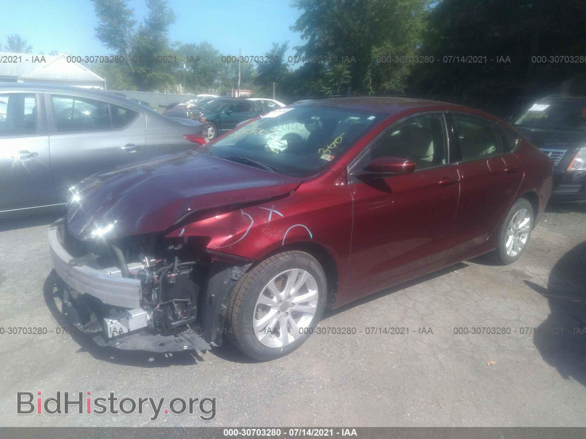 2016 CHRYSLER 200 - VIN: 1C3CCCAB1GN175526 - Фото 2