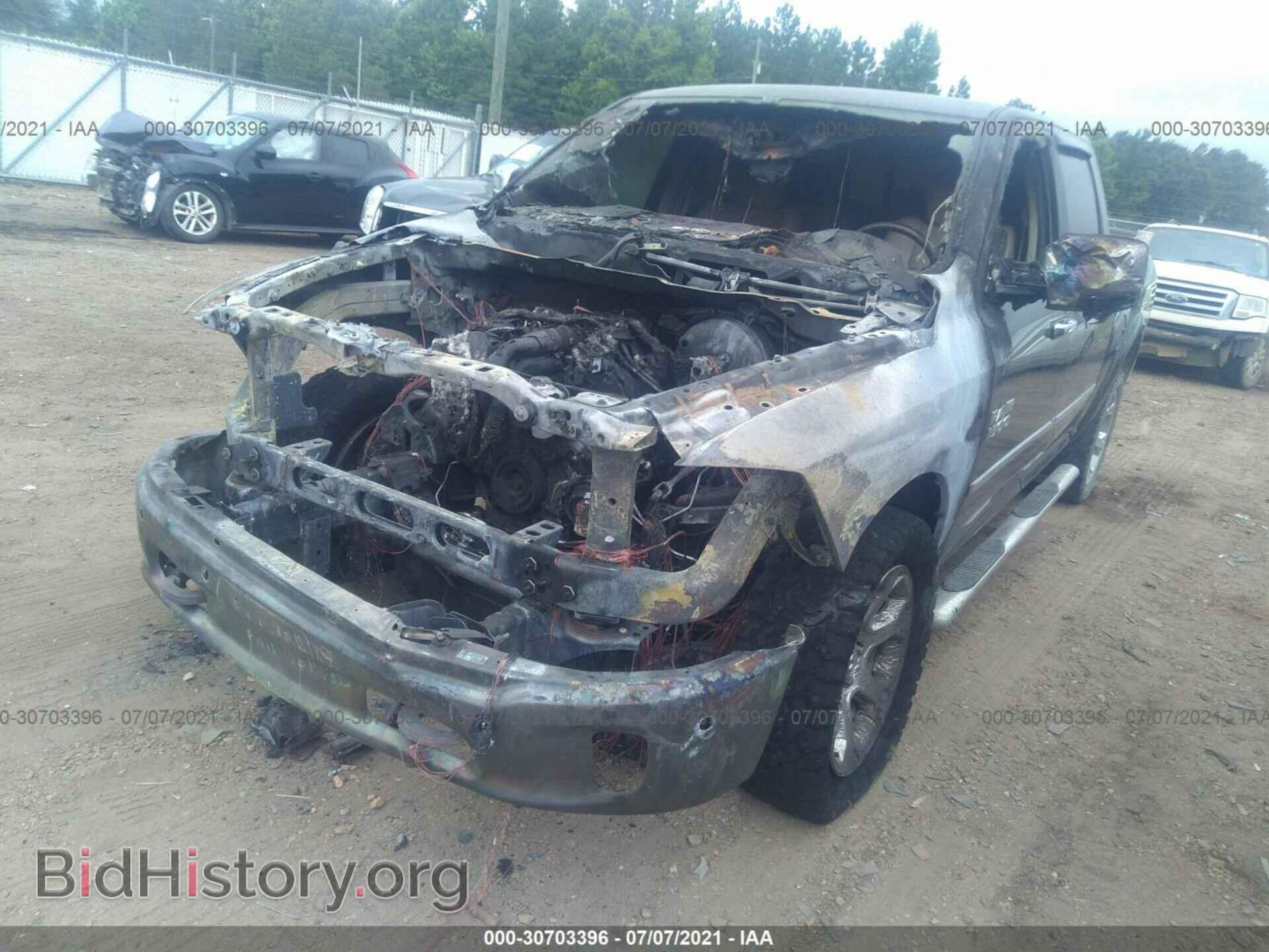 2017 RAM 1500 - VIN: 1C6RR7NM5HS558385 - Фото 2