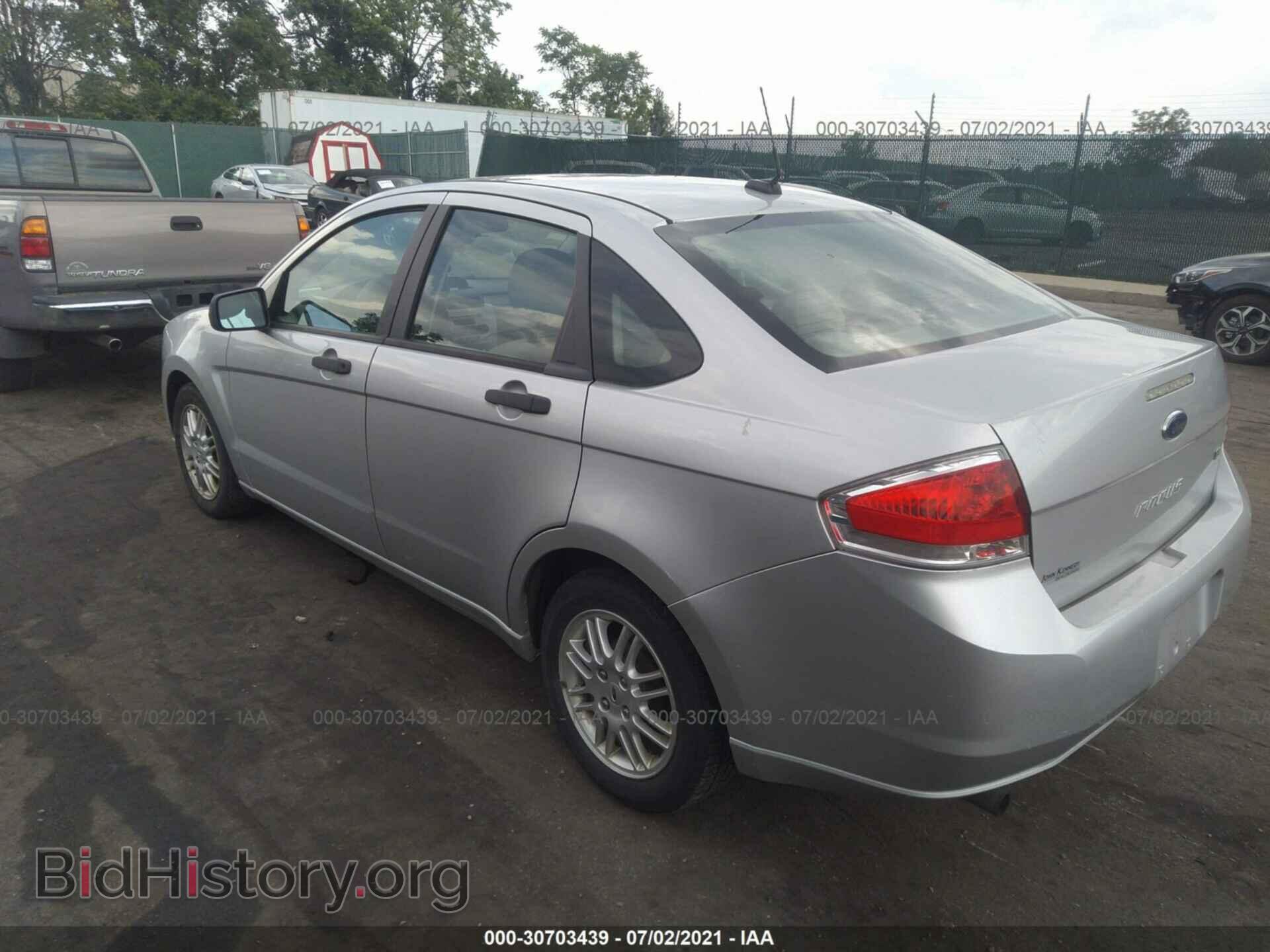 2010 FORD FOCUS - VIN: 1FAHP3FN5AW224761 - Фото 3