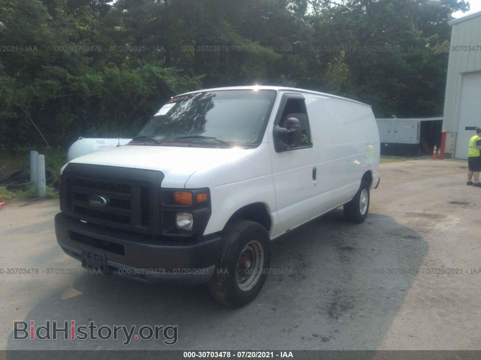 2011 FORD ECONOLINE CARGO VAN - VIN: 1FTNE2EL4BDB11071 - Фото 2