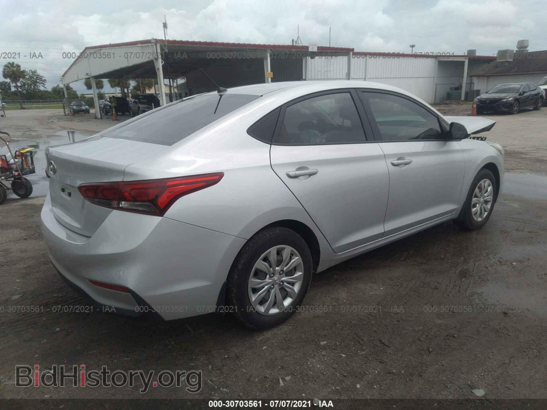 2018 HYUNDAI ACCENT - VIN: 3KPC24A39JE010266 - Фото 4