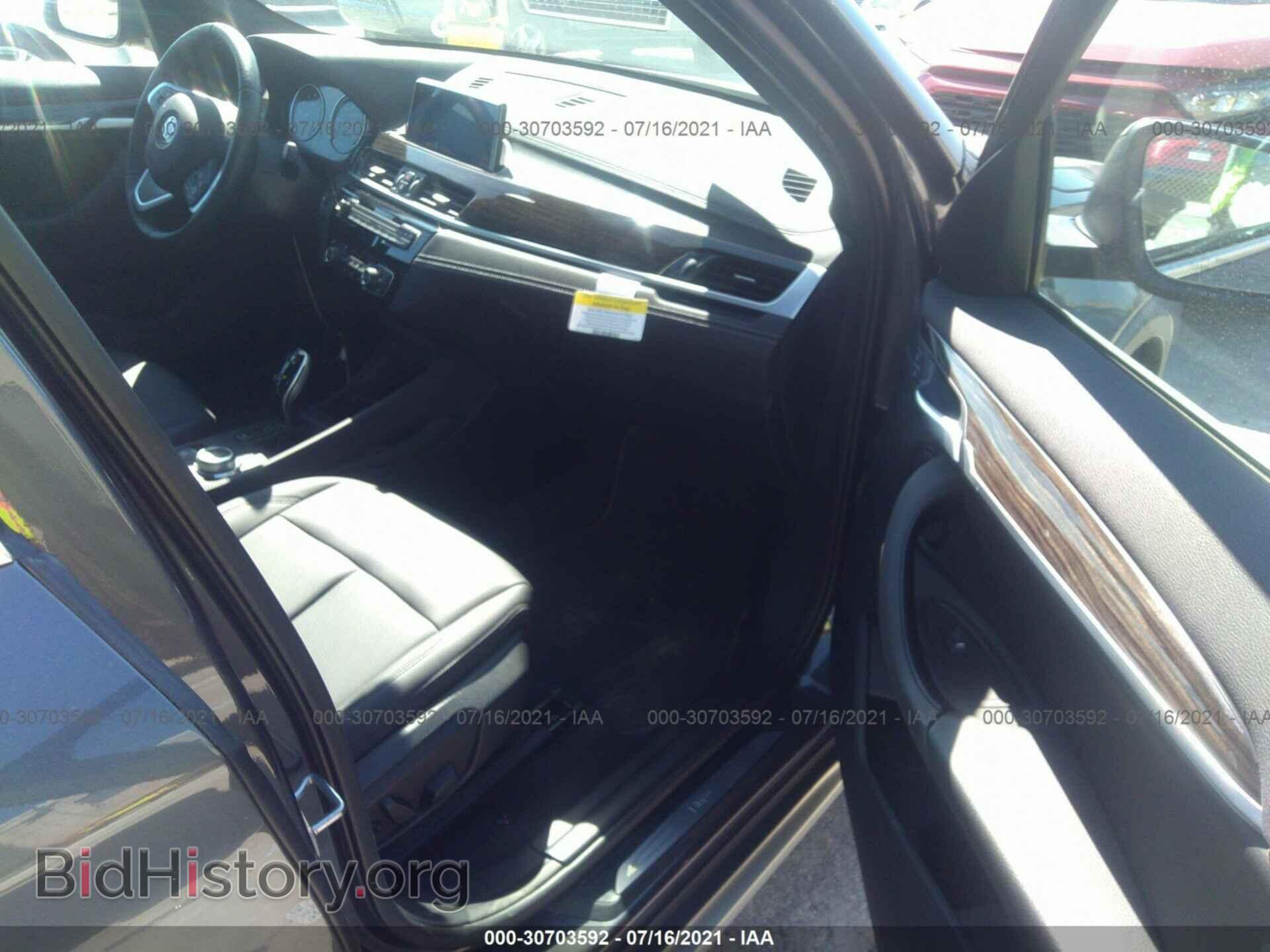 2021 BMW X1 - VIN: WBXJG9C03M5S10734 - Фото 5