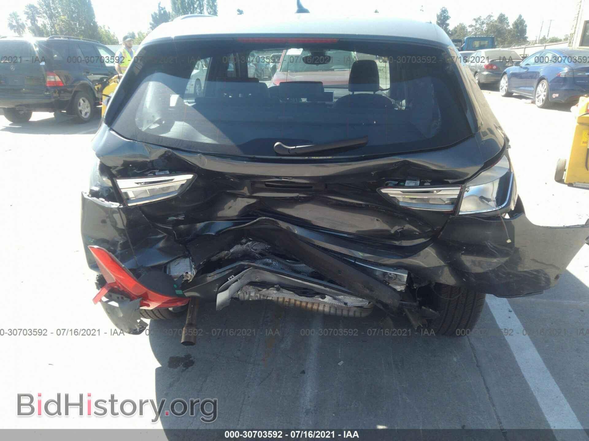2021 BMW X1 - VIN: WBXJG9C03M5S10734 - Фото 6