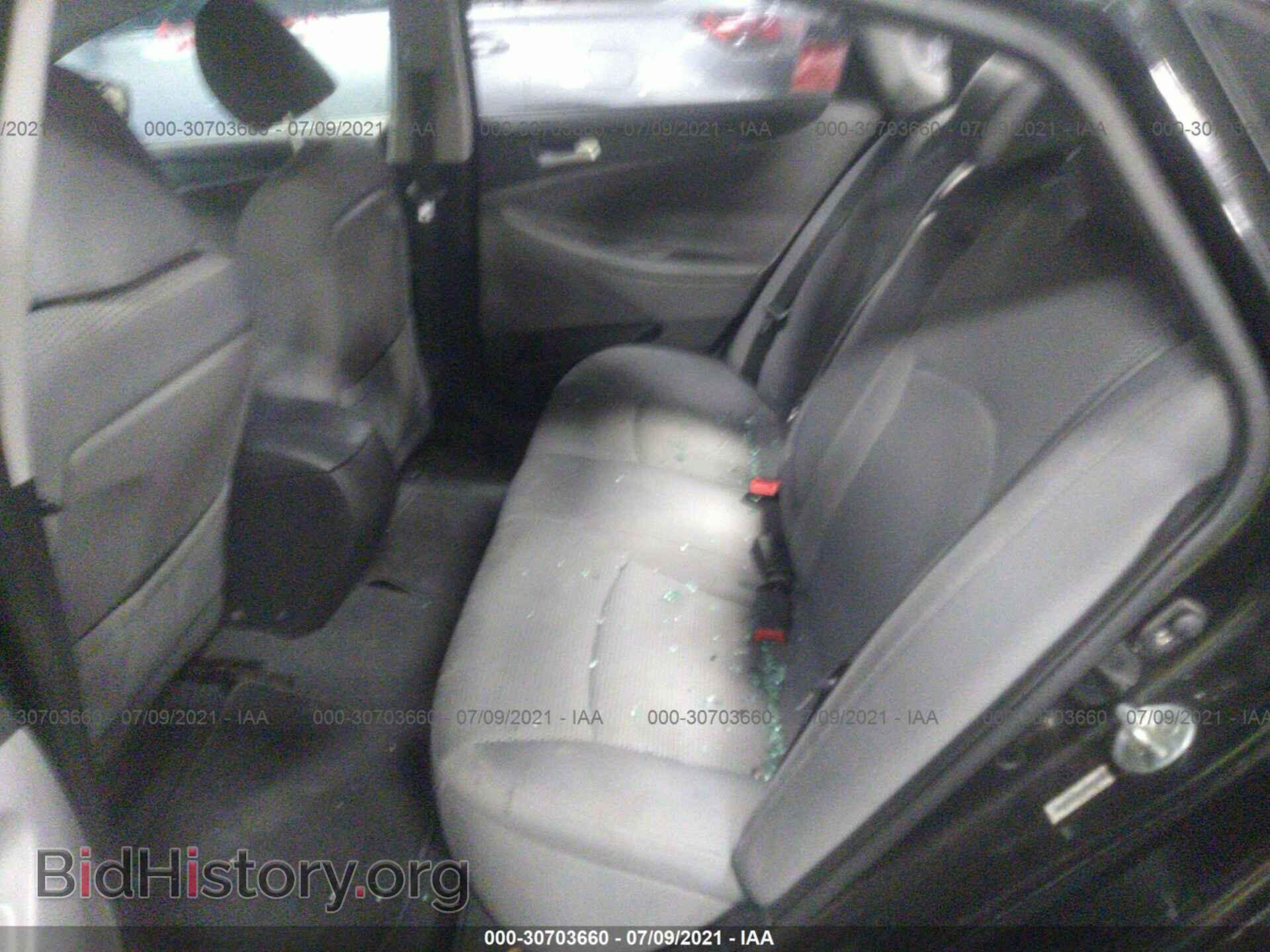 2011 HYUNDAI SONATA - VIN: 5NPEB4AC0BH014597 - Фото 8